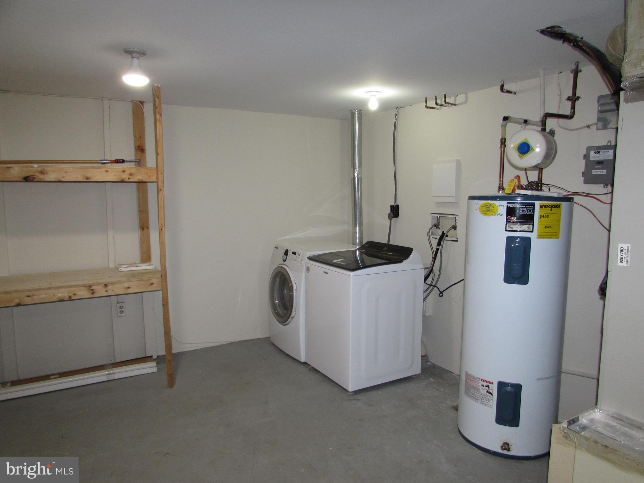 CHARING CROSS - Residential