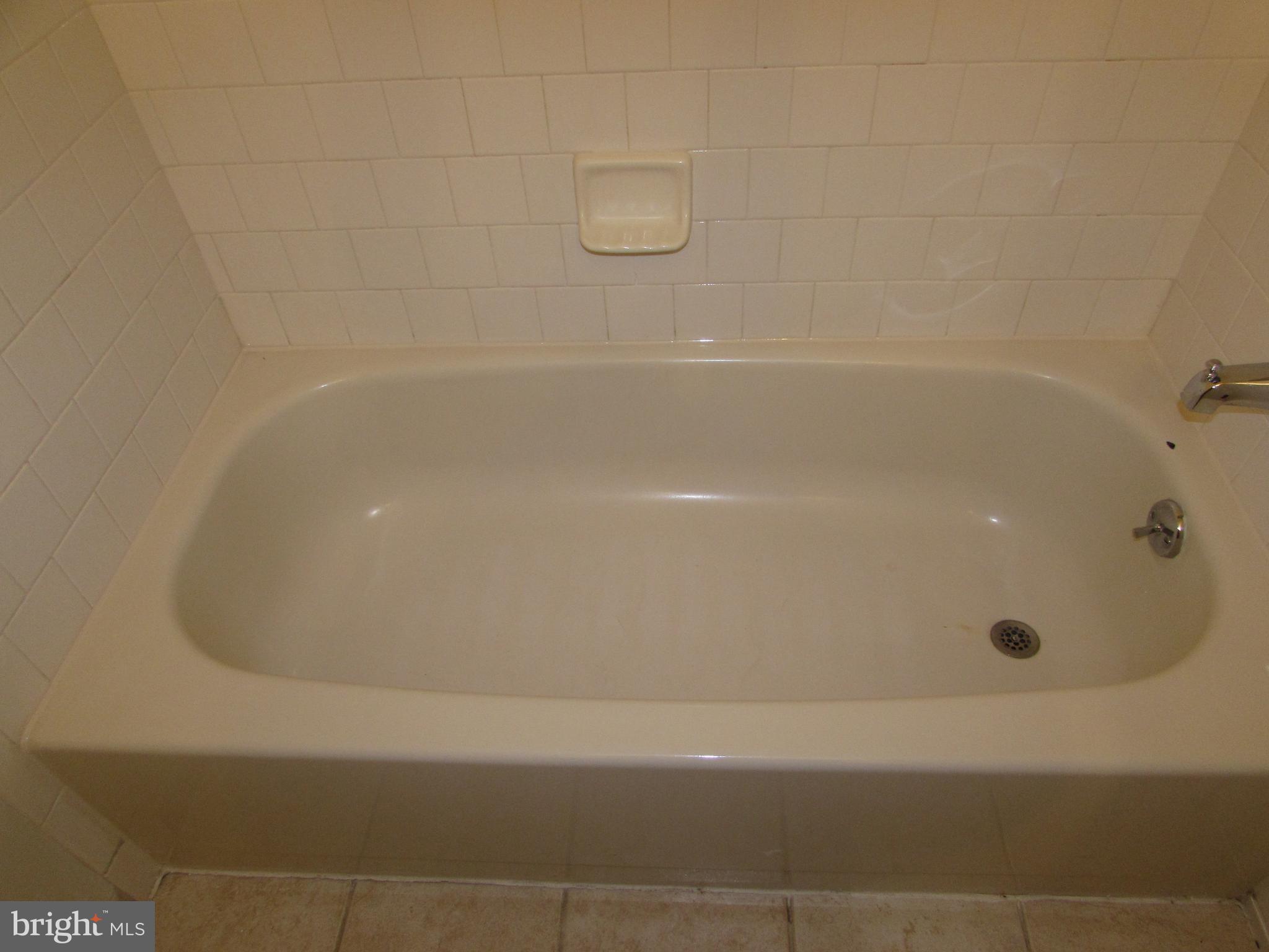 CHARING CROSS - Residential