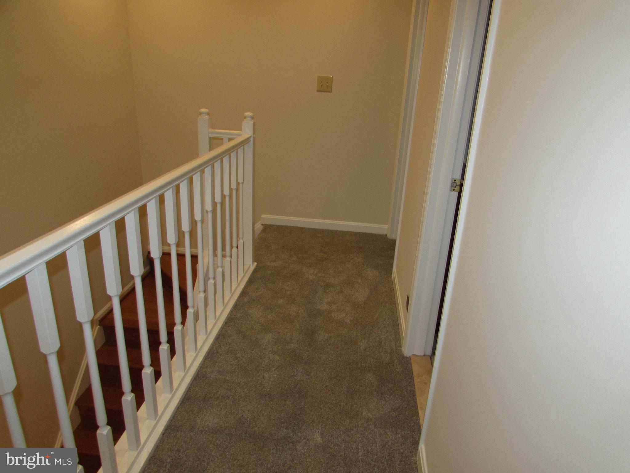 CHARING CROSS - Residential