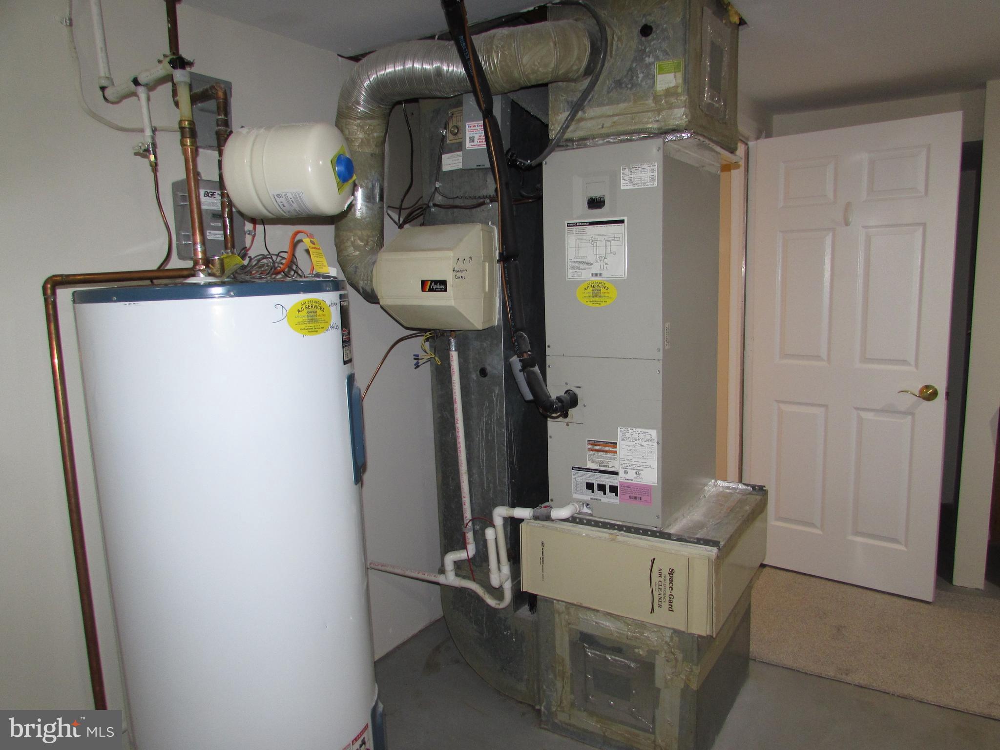 CHARING CROSS - Residential