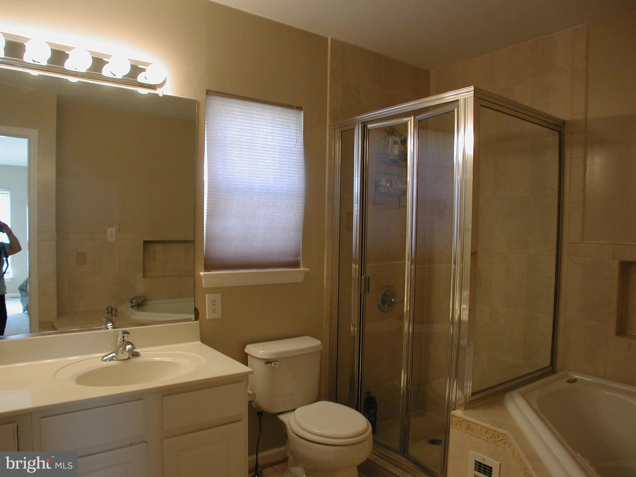 WAYSIDE VILLAGE - Residential