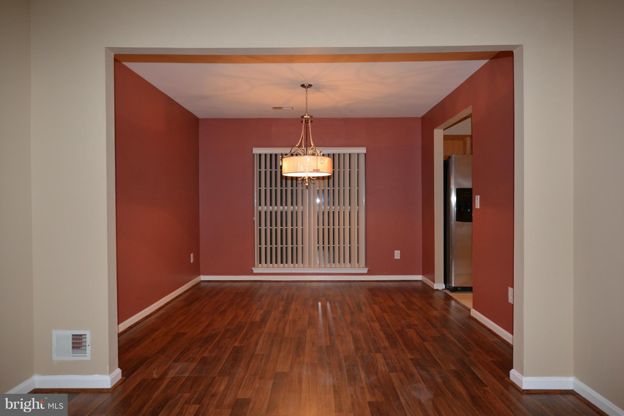 WAYSIDE VILLAGE - Residential