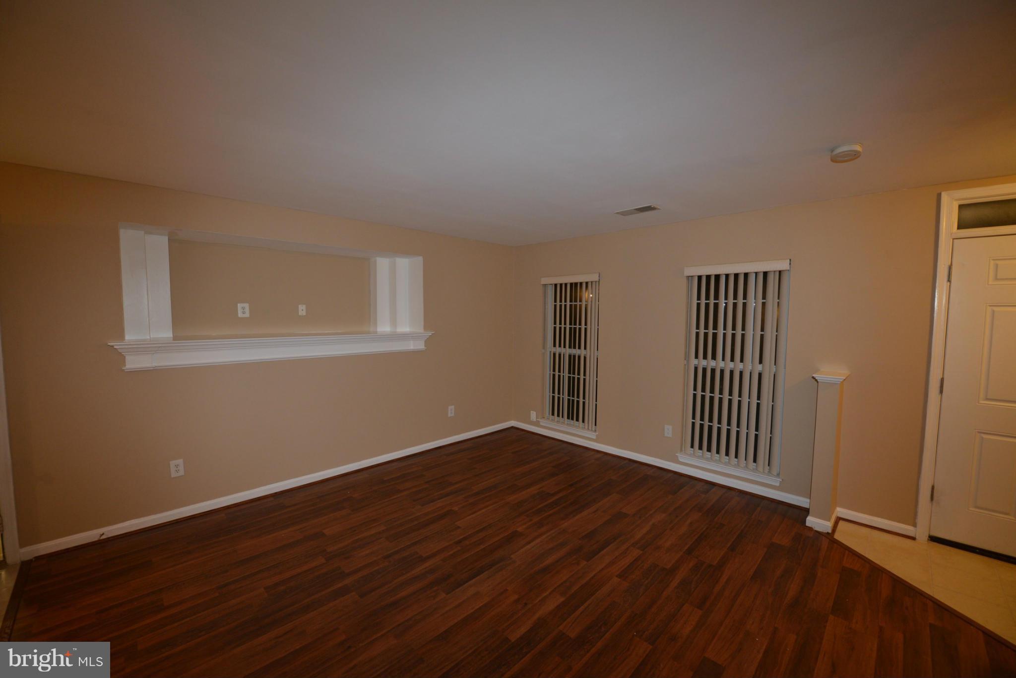 WAYSIDE VILLAGE - Residential