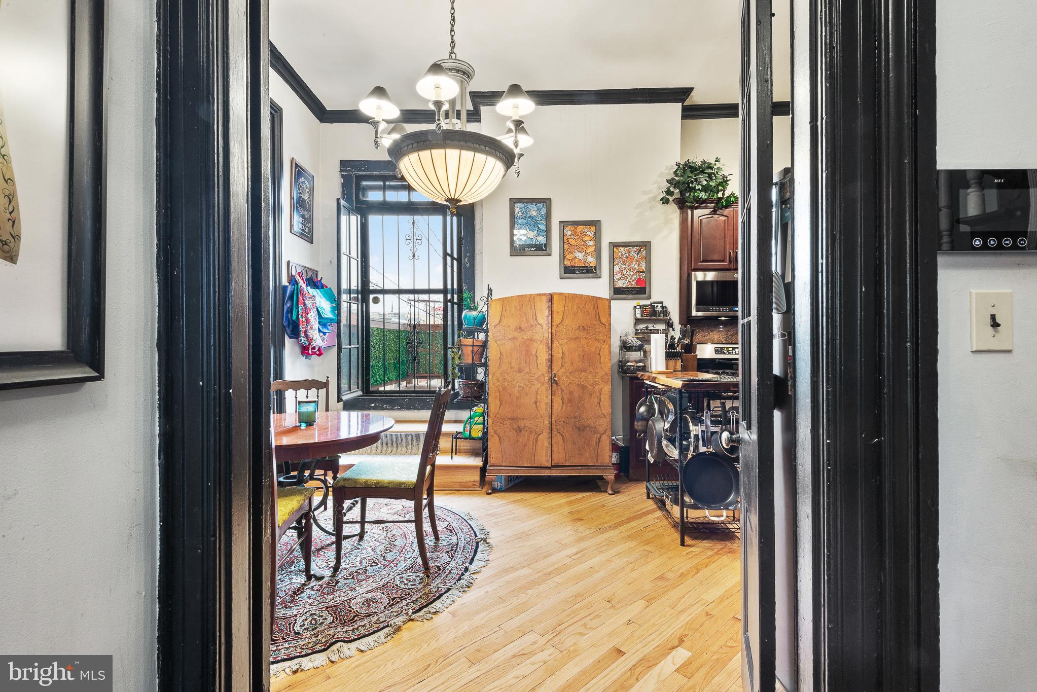 MOUNT VERNON PLACE HISTORIC DISTRICT - Residential