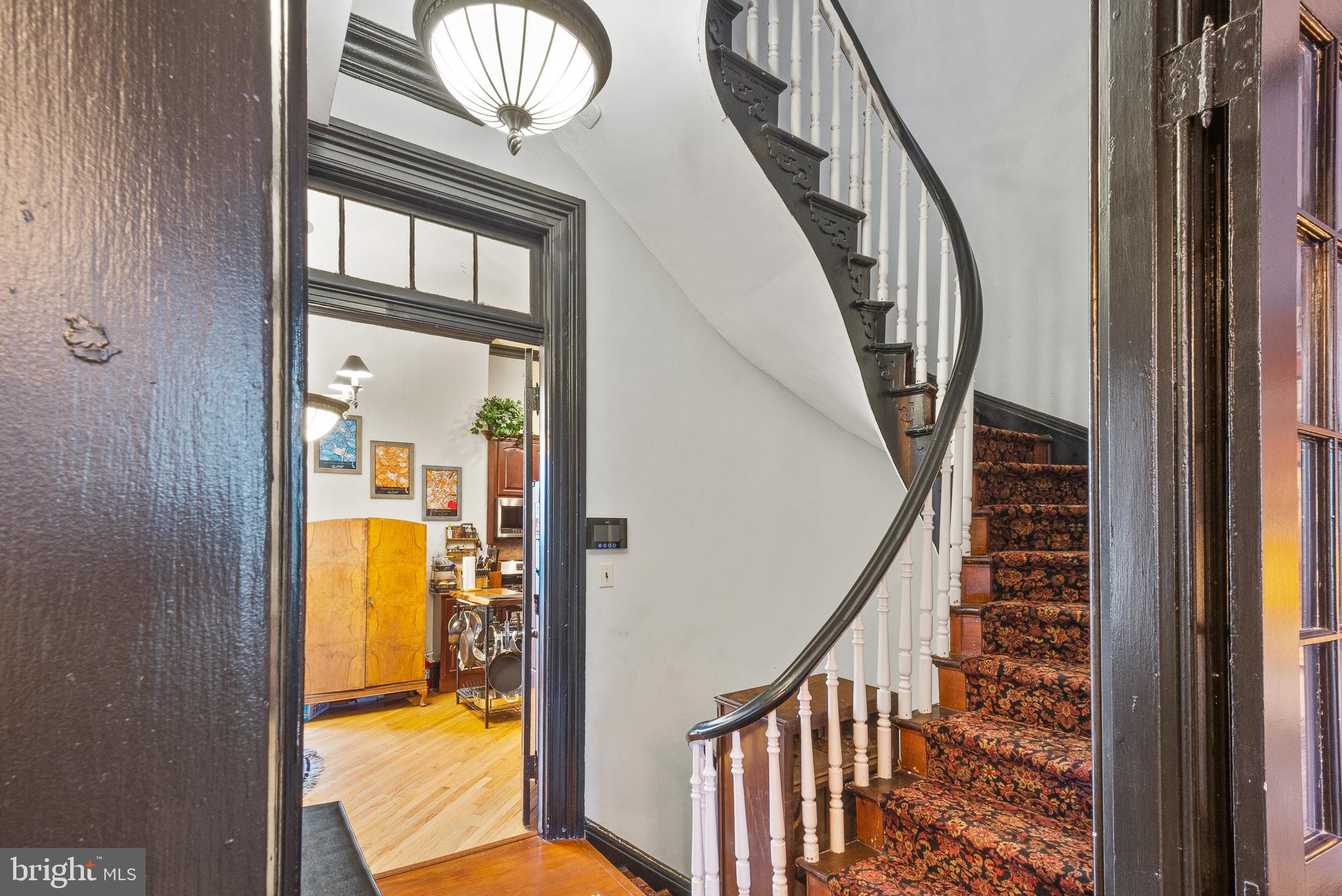 MOUNT VERNON PLACE HISTORIC DISTRICT - Residential