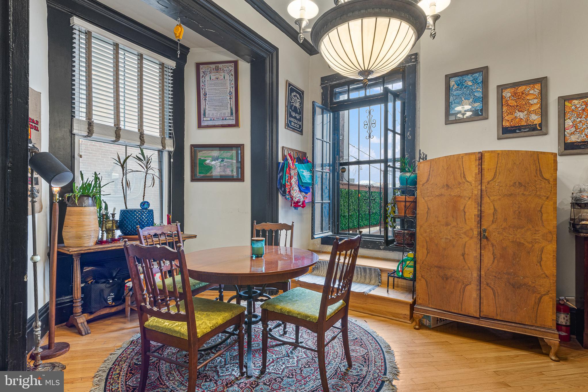 MOUNT VERNON PLACE HISTORIC DISTRICT - Residential
