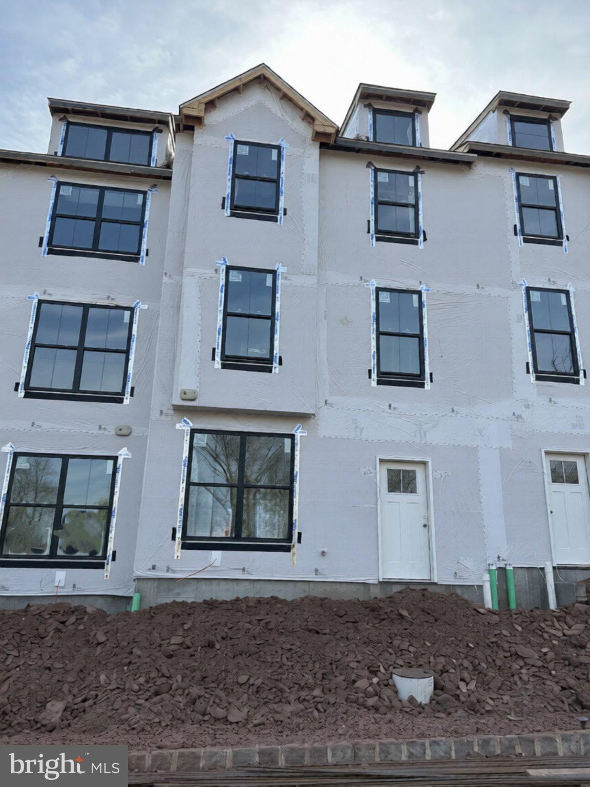 THE FIELDS AT JACOBS WAY - Residential