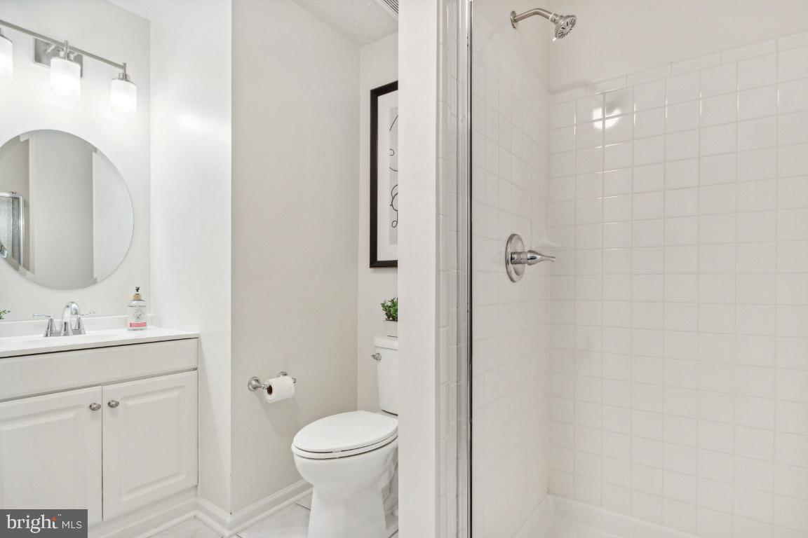 PINEY ORCHARD - Residential