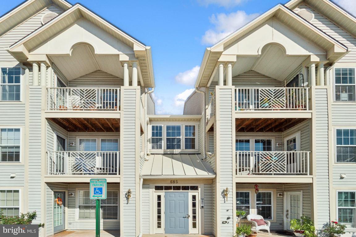 PINEY ORCHARD - Residential