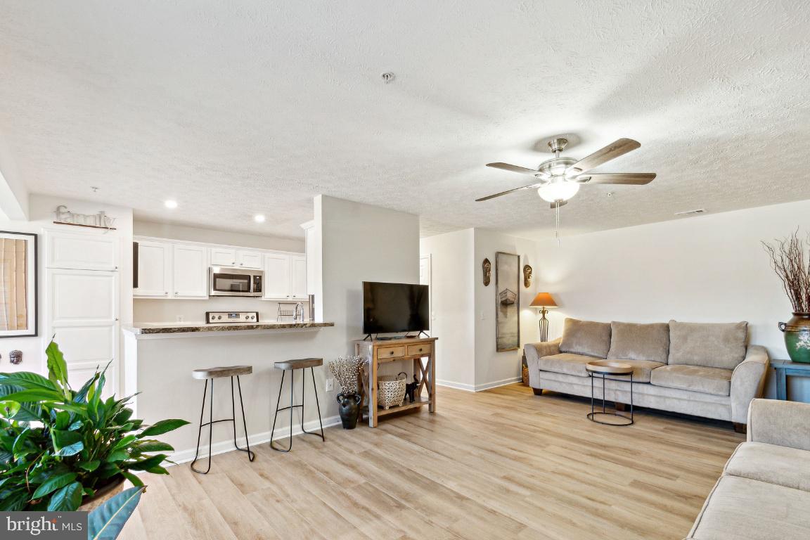 PINEY ORCHARD - Residential