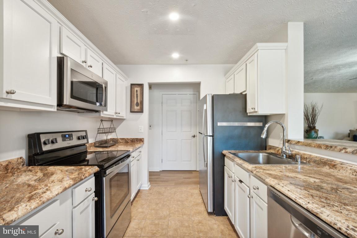 PINEY ORCHARD - Residential