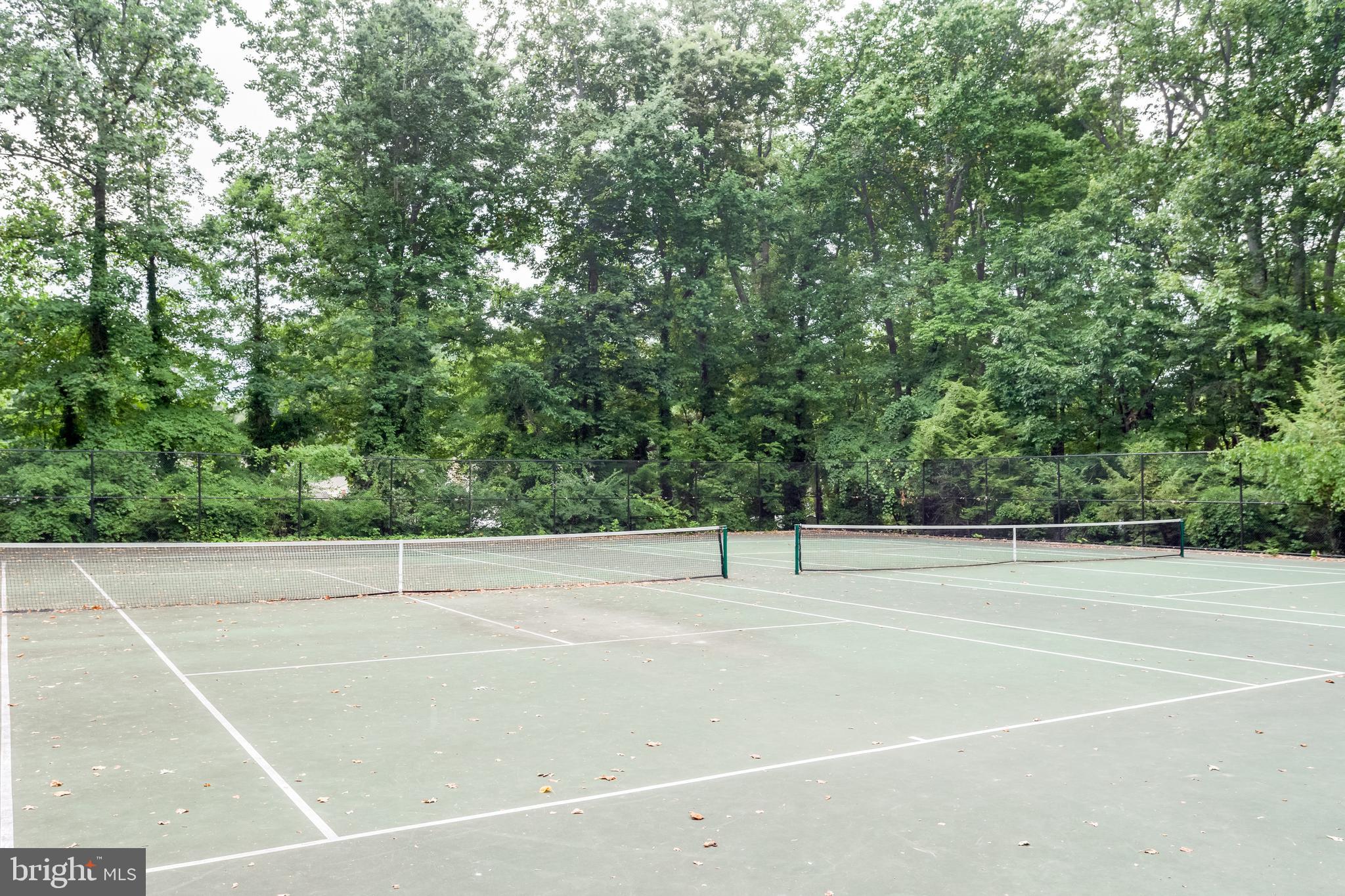 BROYHILL CREST - Residential