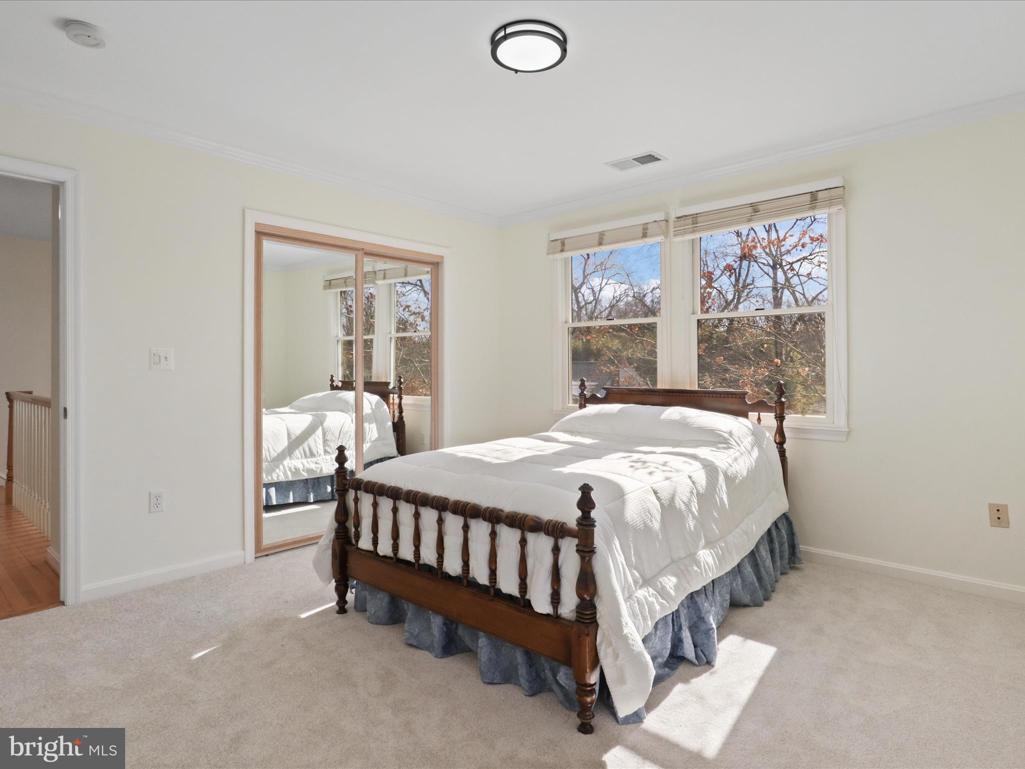 BROYHILL CREST - Residential