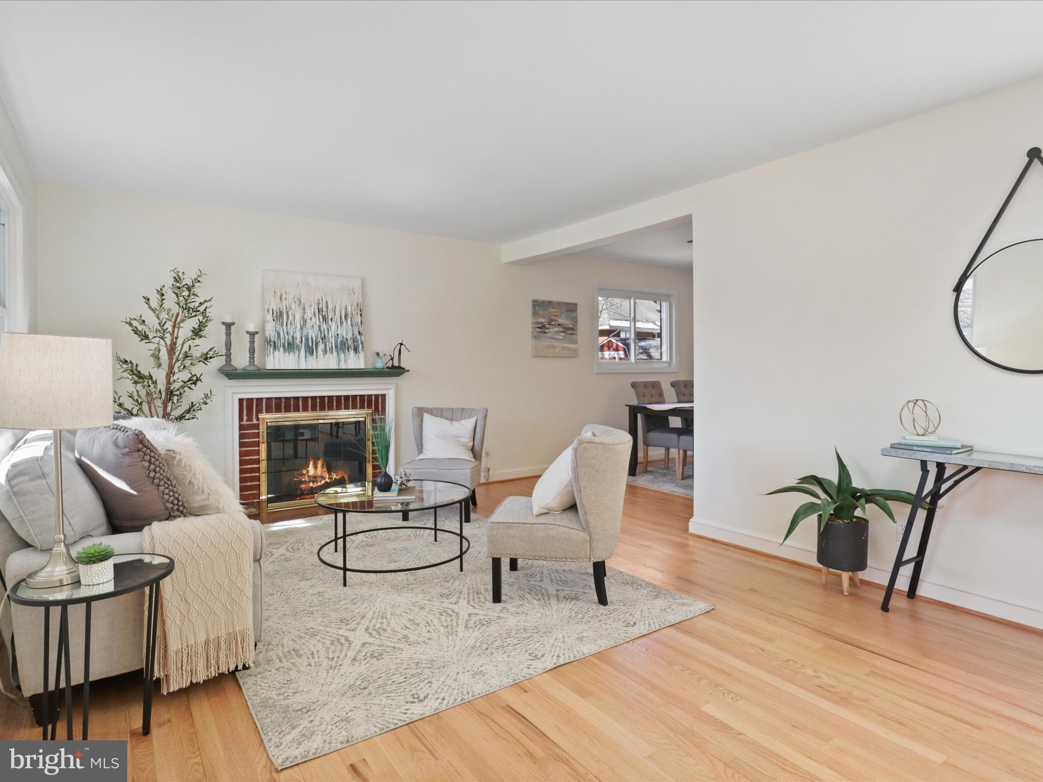 BROYHILL CREST - Residential