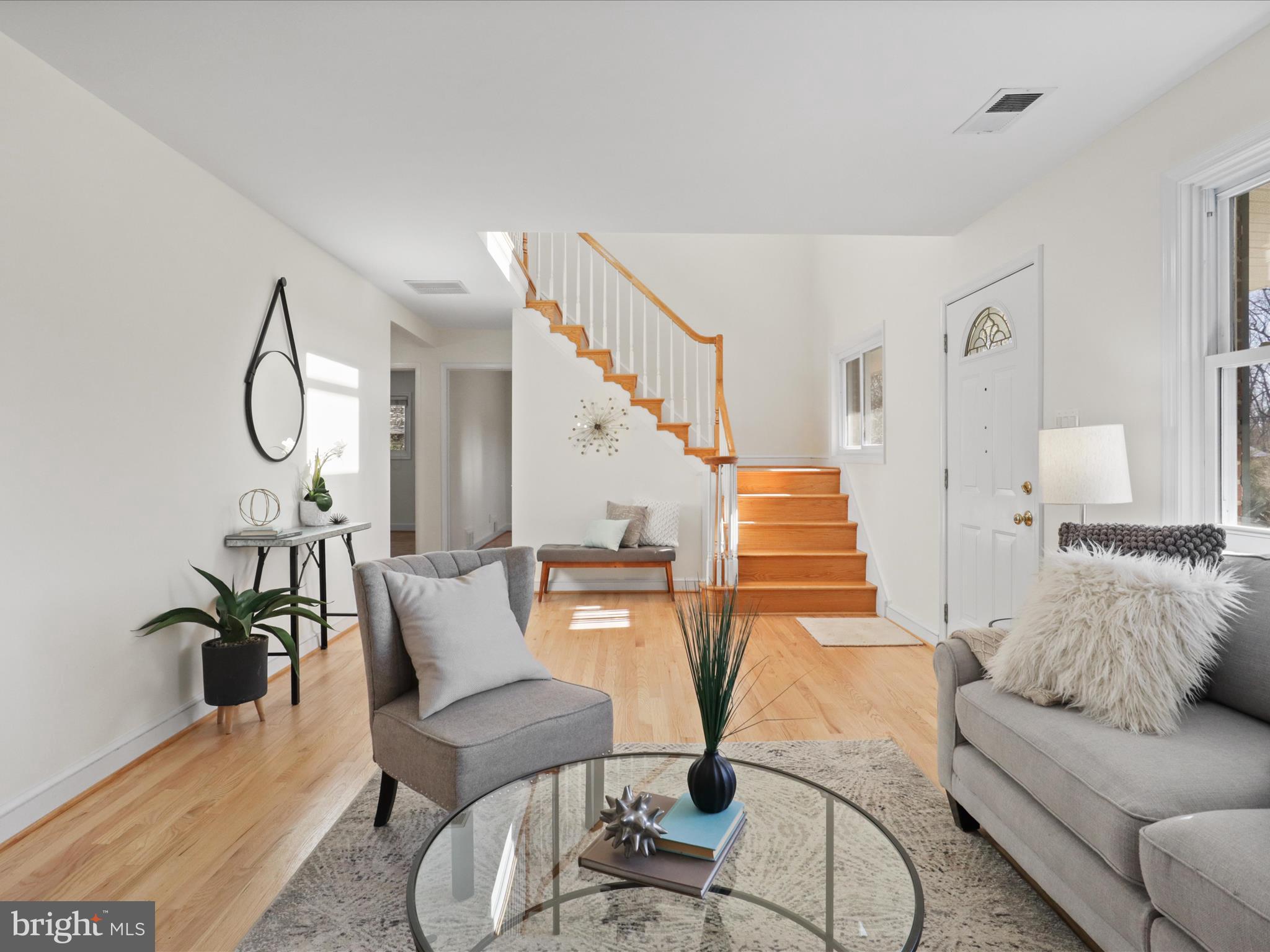 BROYHILL CREST - Residential