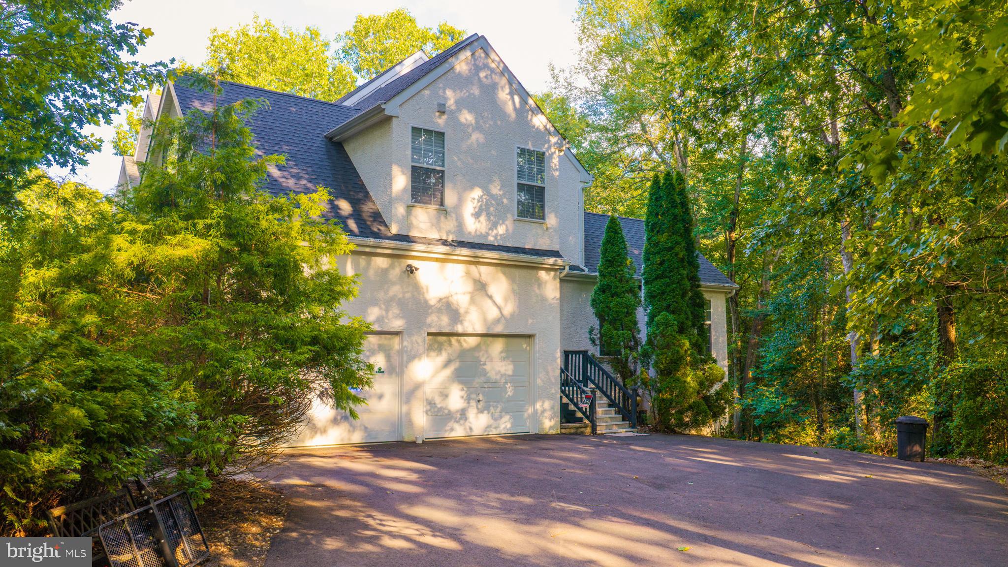 2 GREENBRIAR ROAD