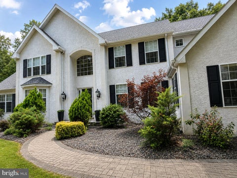 Photo of 2 Greenbriar Road, MULLICA HILL, NJ 08062 (MLS # NJGL2073652)