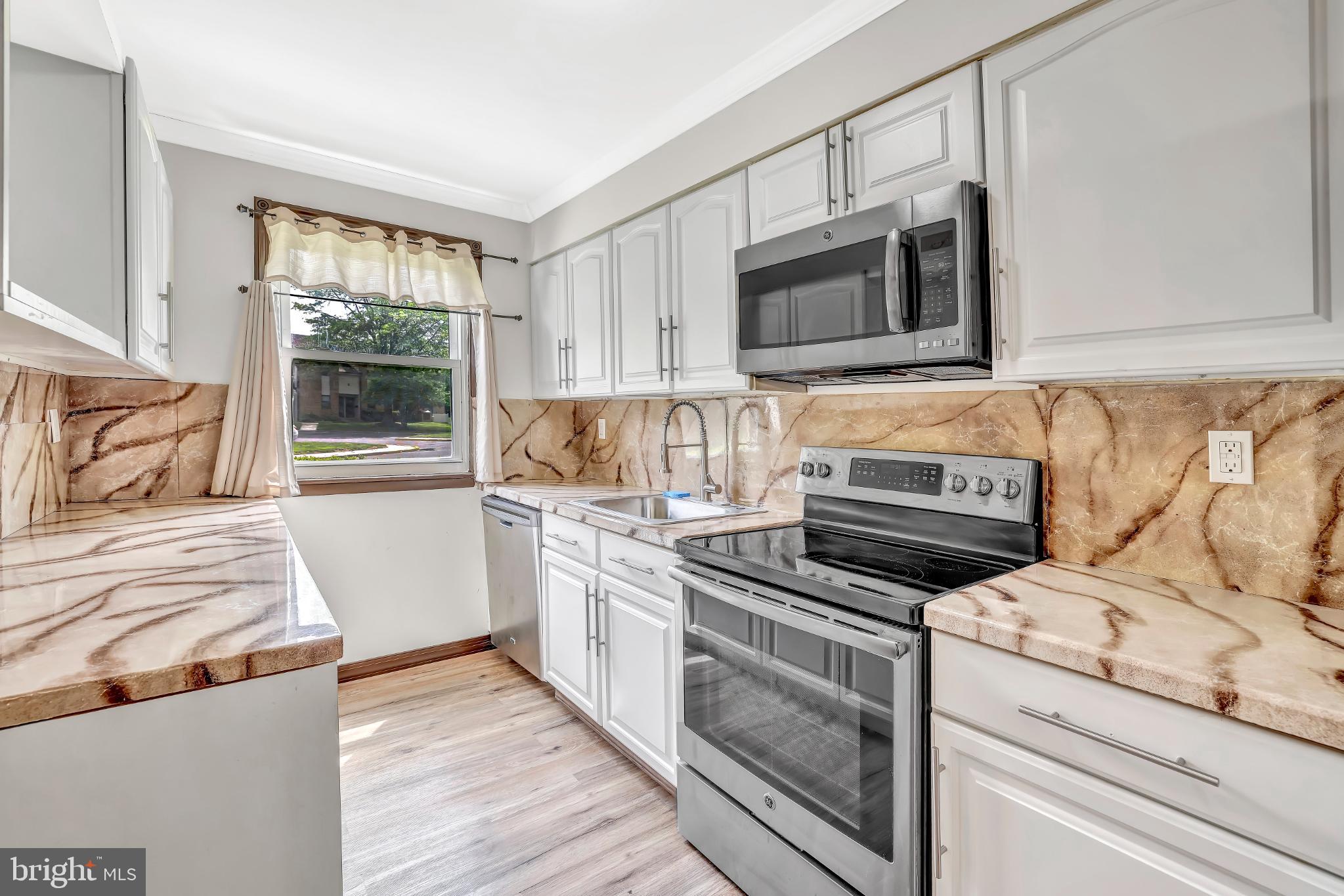 1475 MOUNT HOLLY ROAD O4