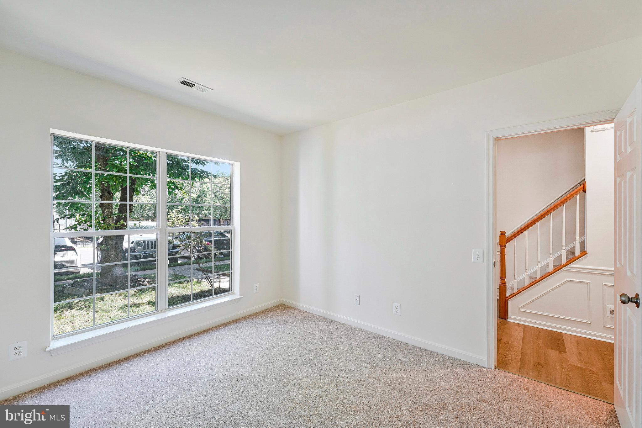 1019 LEXUS WAY