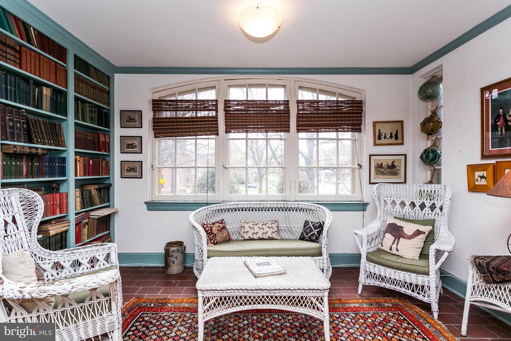 ROLAND PARK - Residential