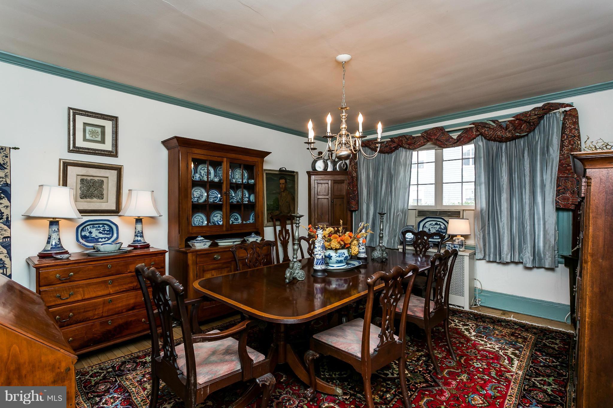 ROLAND PARK - Residential