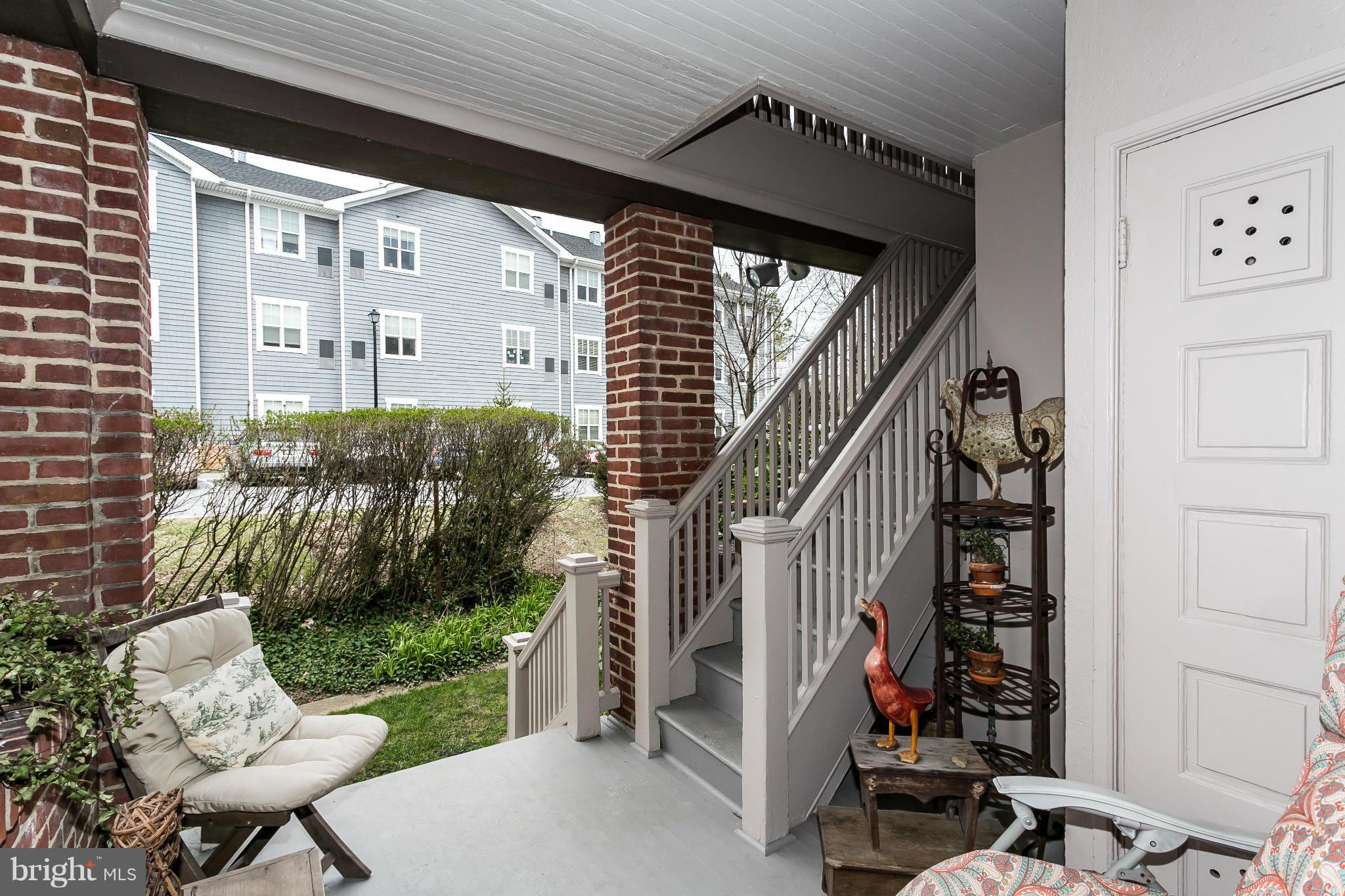 ROLAND PARK - Residential