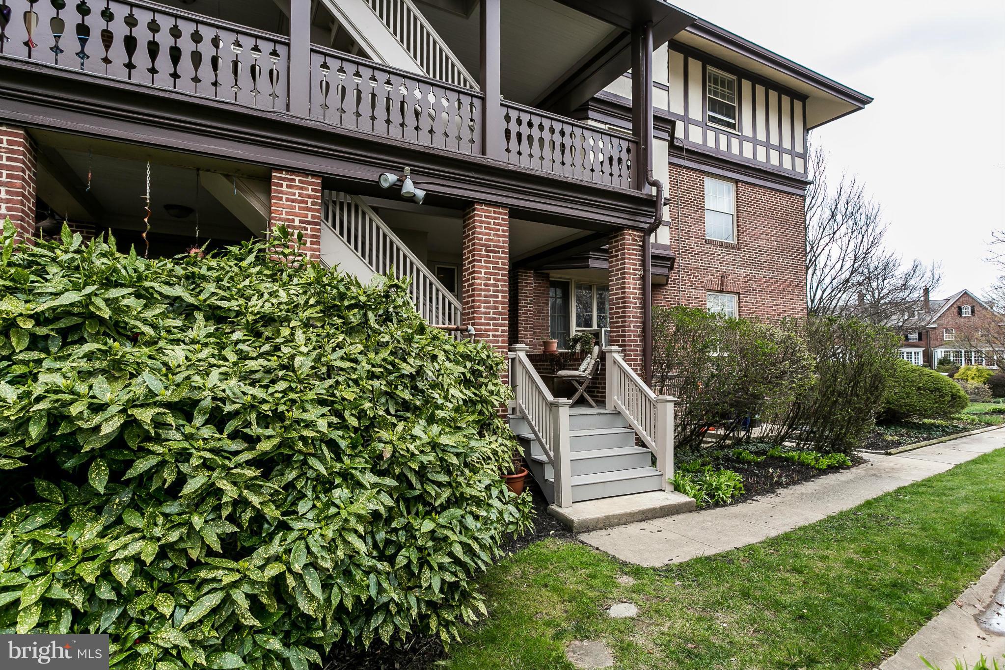 ROLAND PARK - Residential