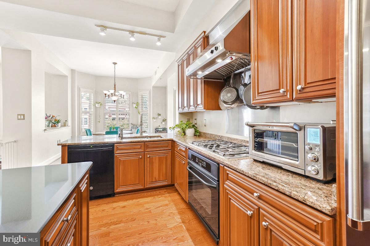 STRATHMORE PARK - Residential