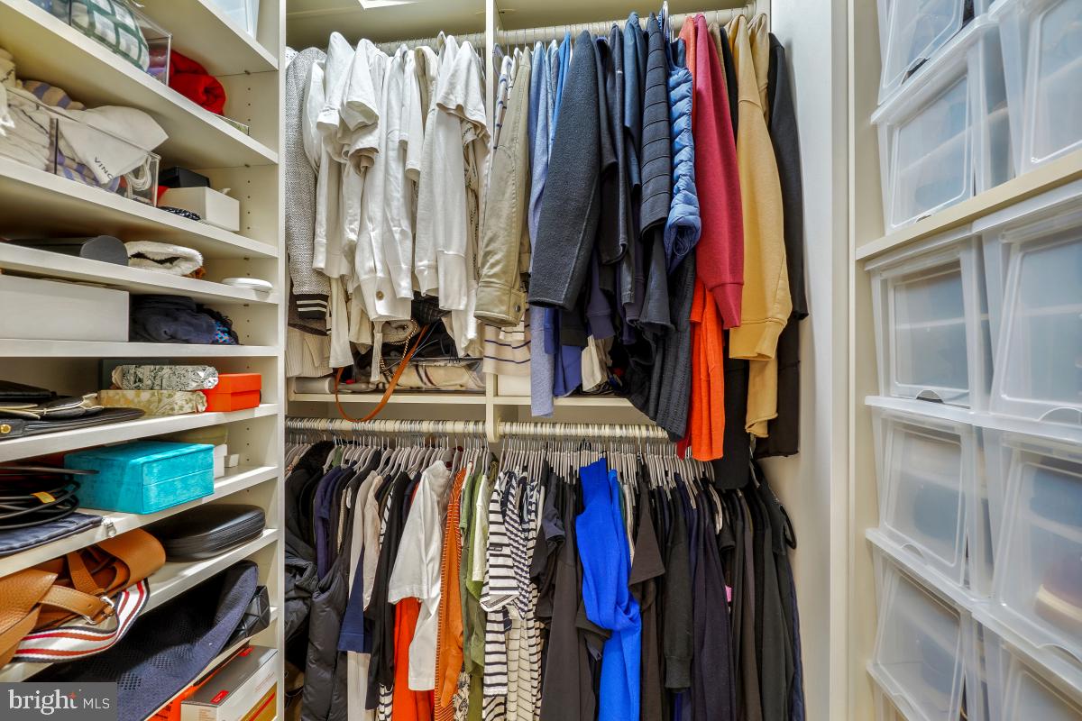 STRATHMORE PARK - Residential