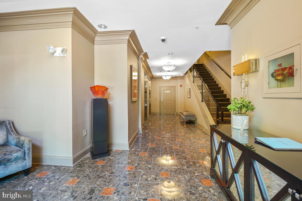 10401 STRATHMORE PARK COURT 3/405