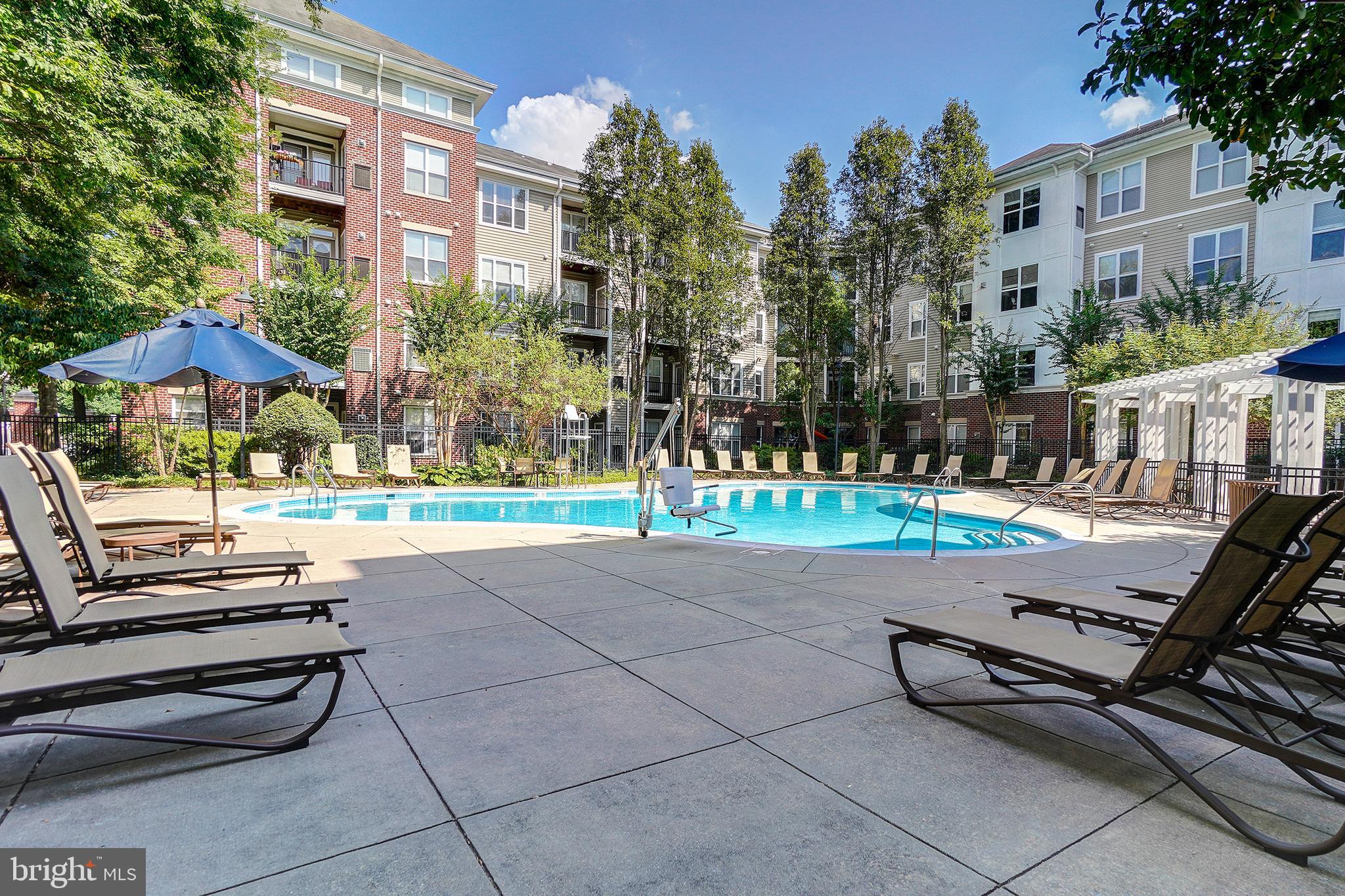 STRATHMORE PARK - Residential