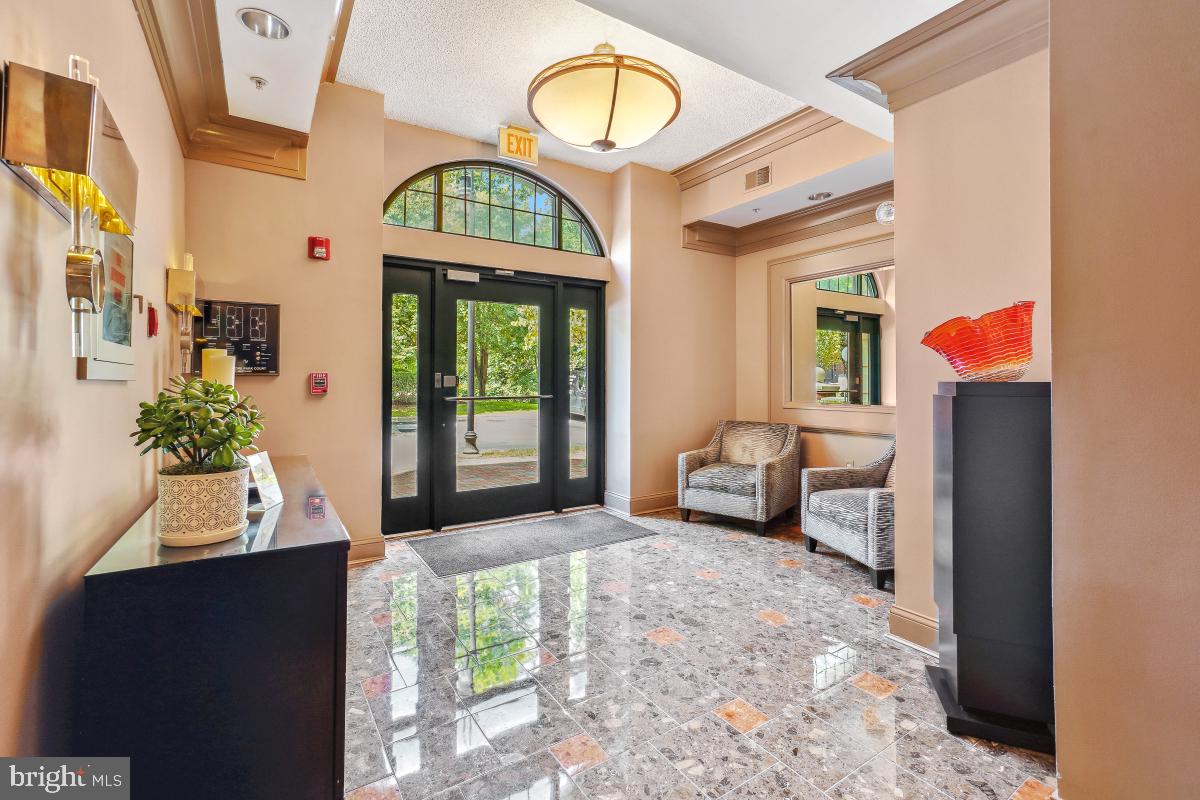 STRATHMORE PARK - Residential