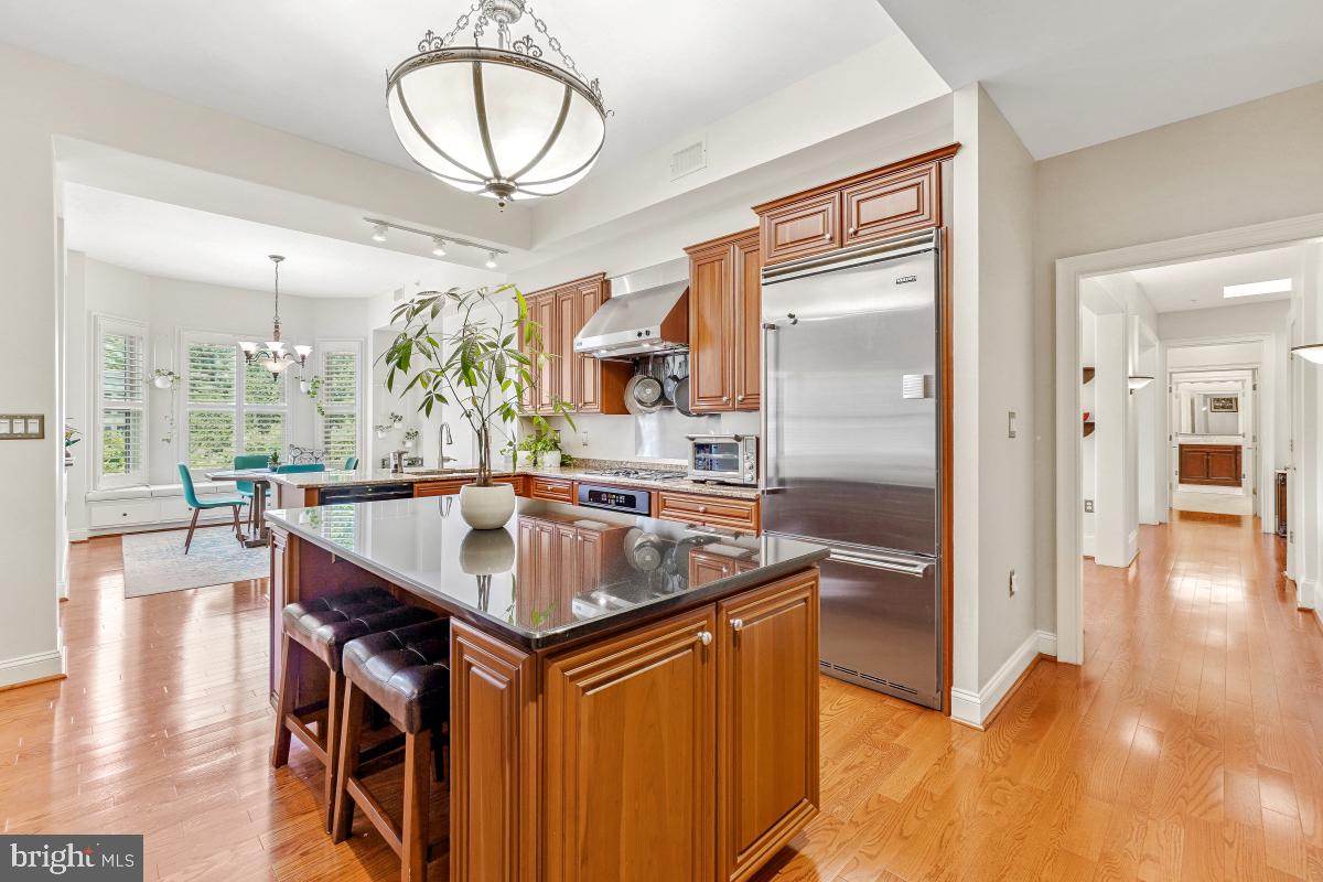 STRATHMORE PARK - Residential