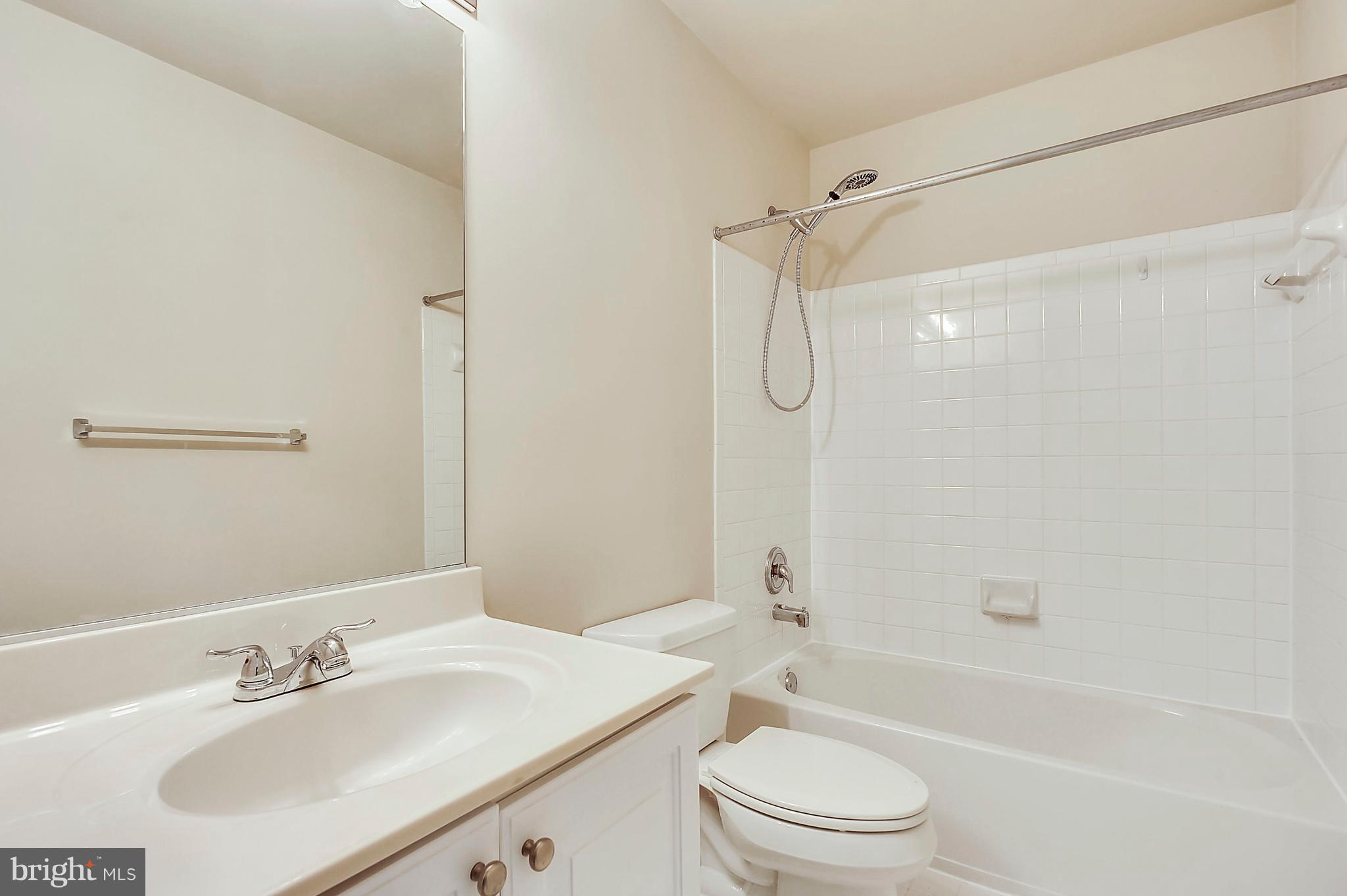 EDWARDS LANDING - Residential