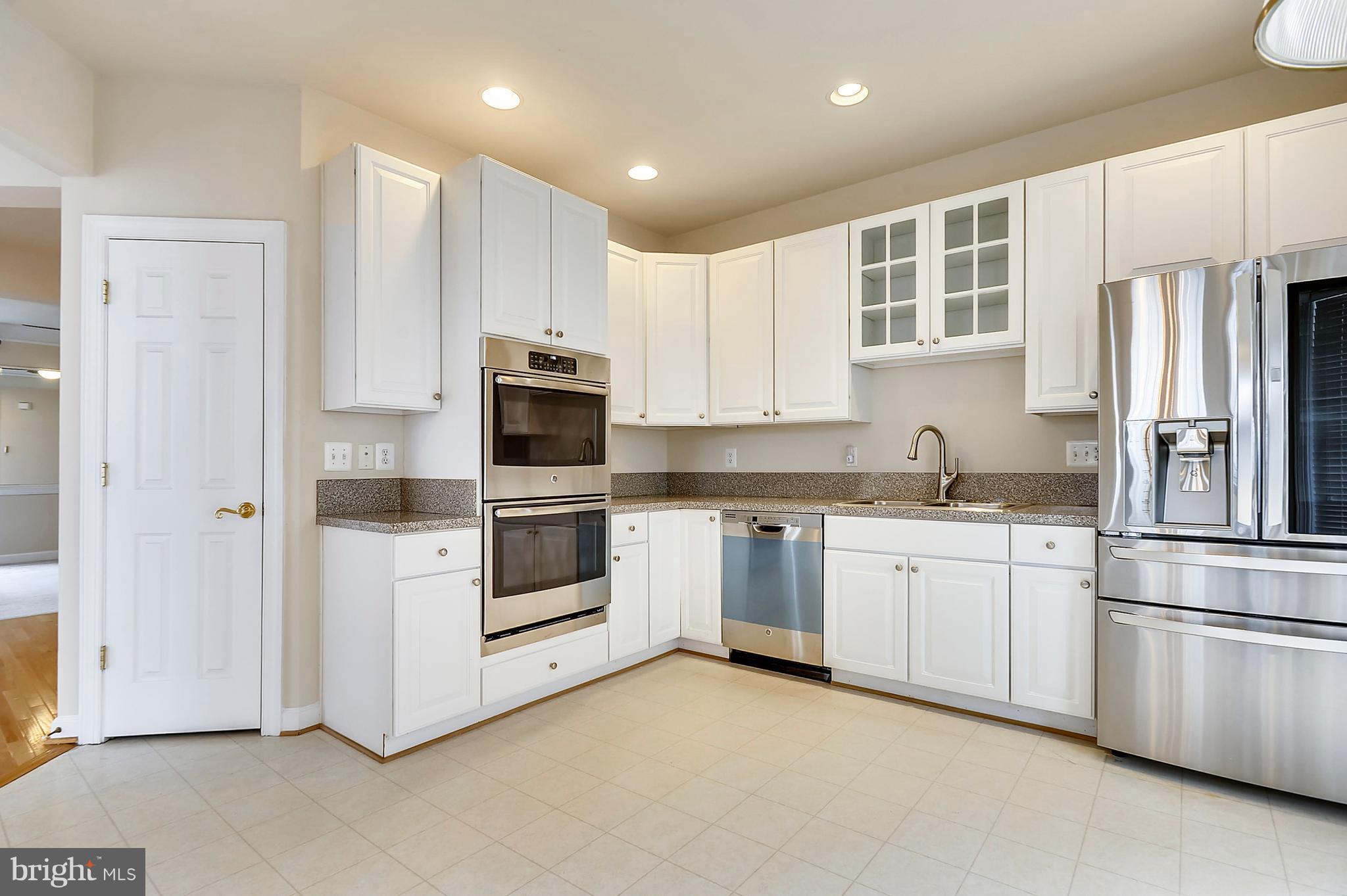 EDWARDS LANDING - Residential