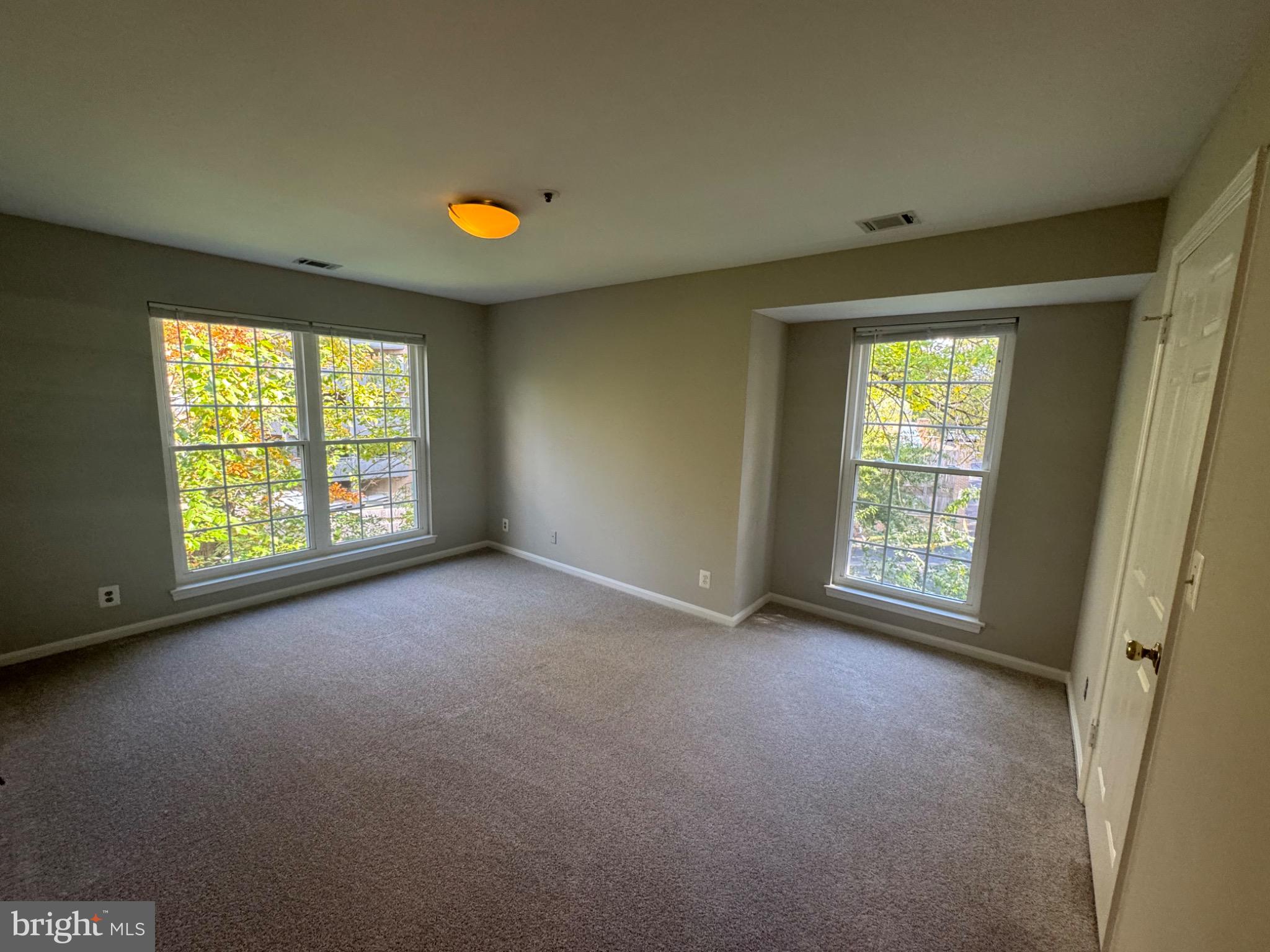 REYNOLDS PROSPECT - Residential Lease