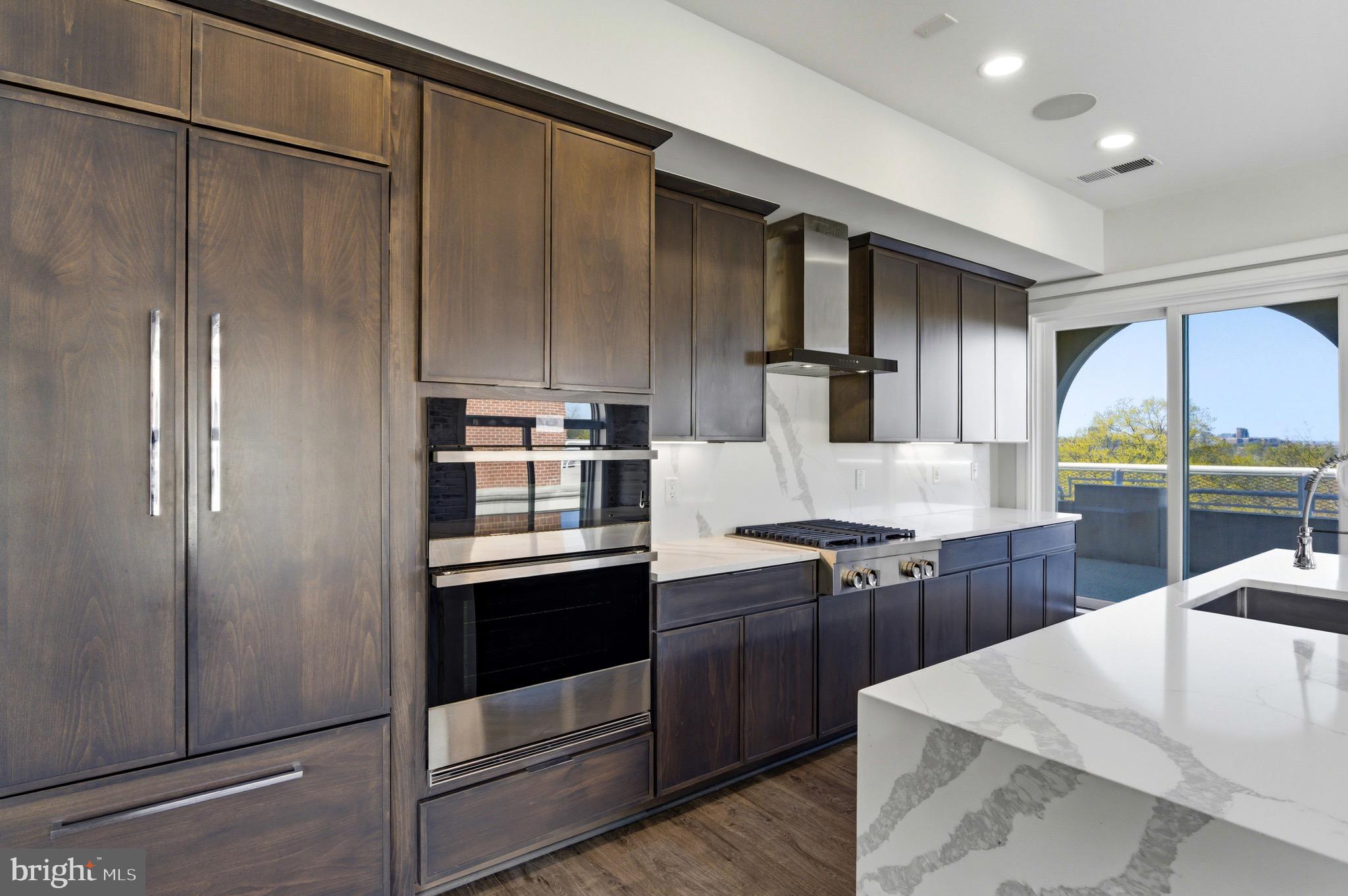 OLD TOWN NORTH - Residential