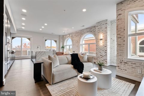 Condo For Sale - 625 Slaters Lane #402<br/> ALEXANDRIA, VA 22314