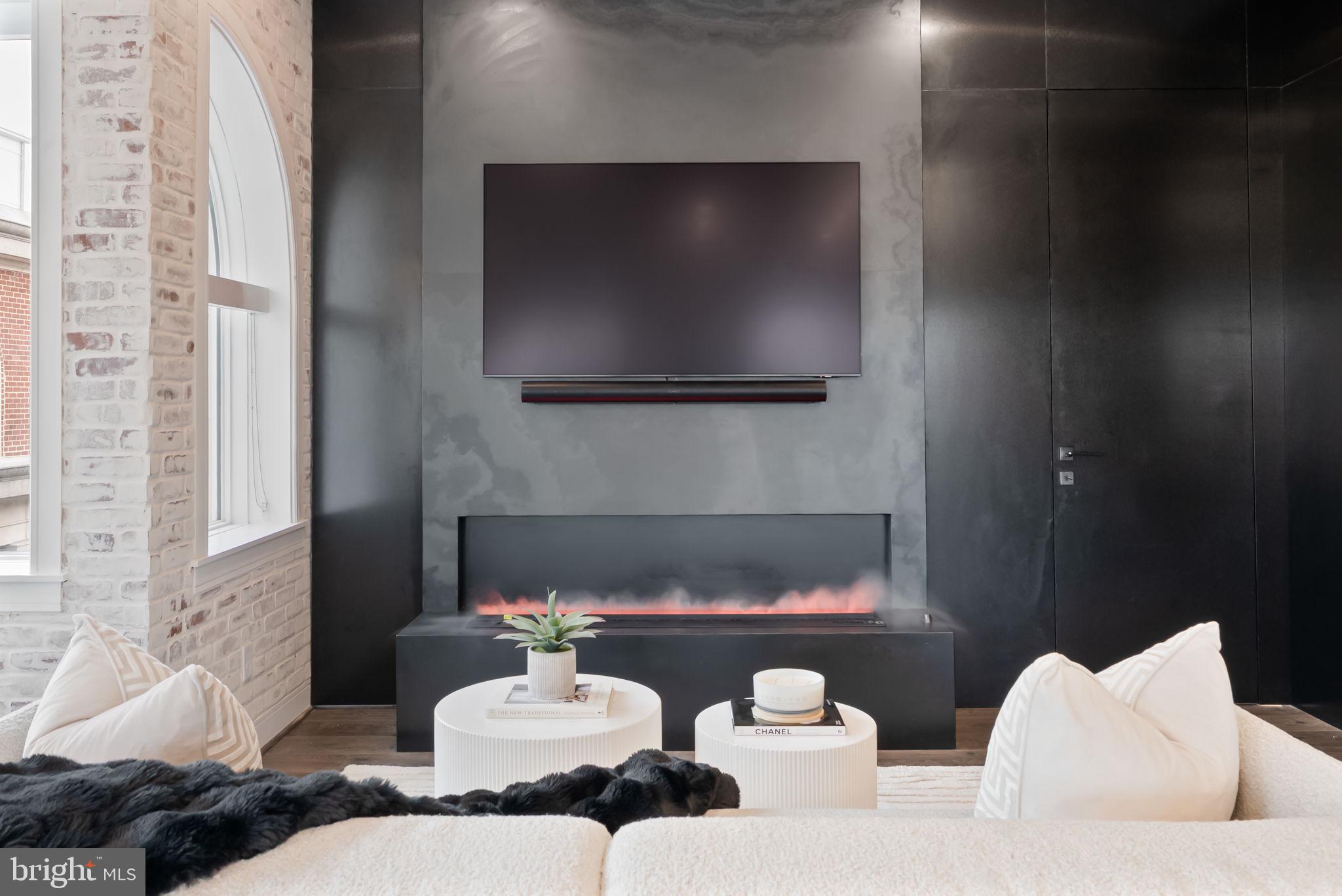 OLD TOWN NORTH - Residential