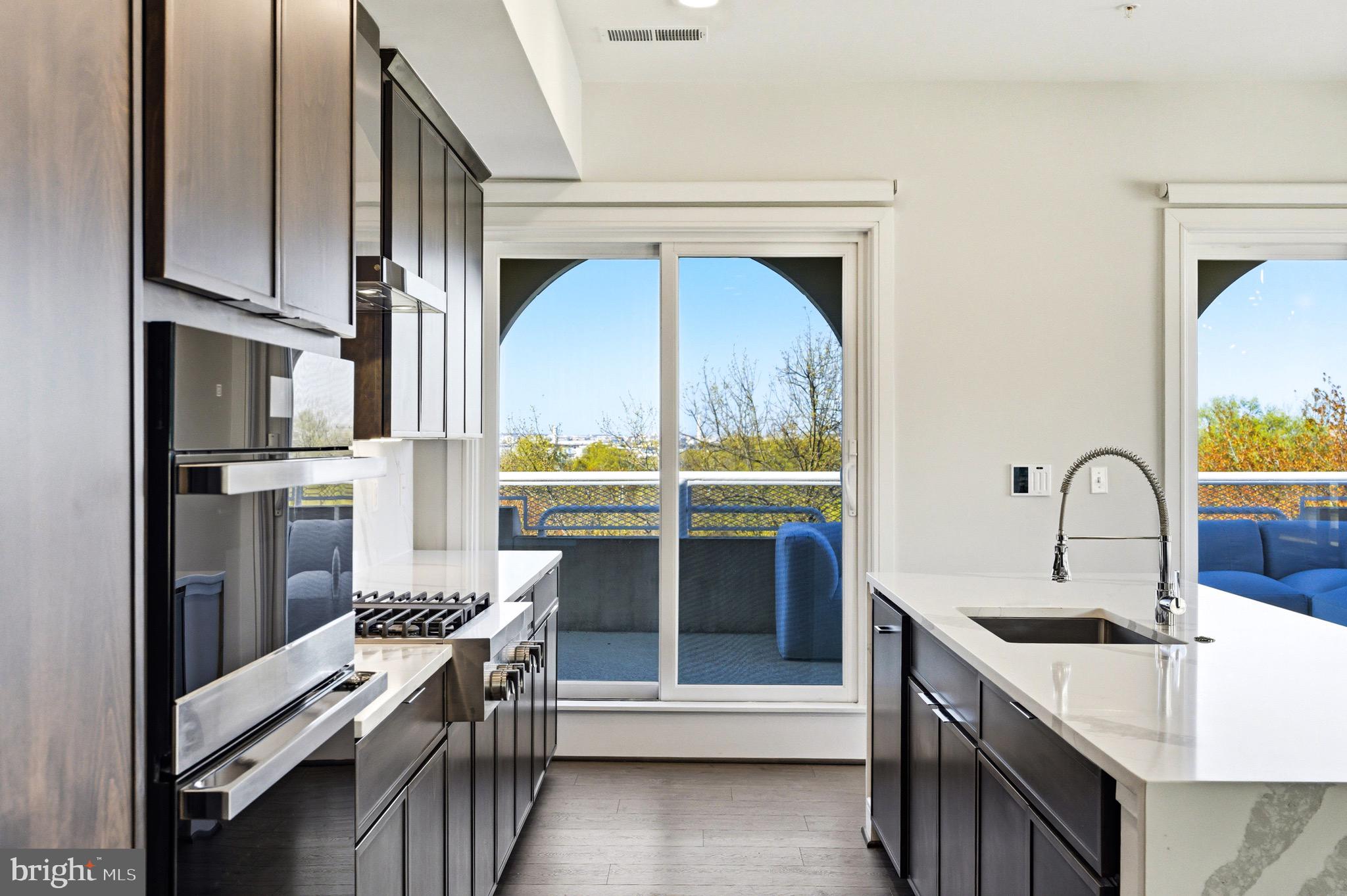 OLD TOWN NORTH - Residential