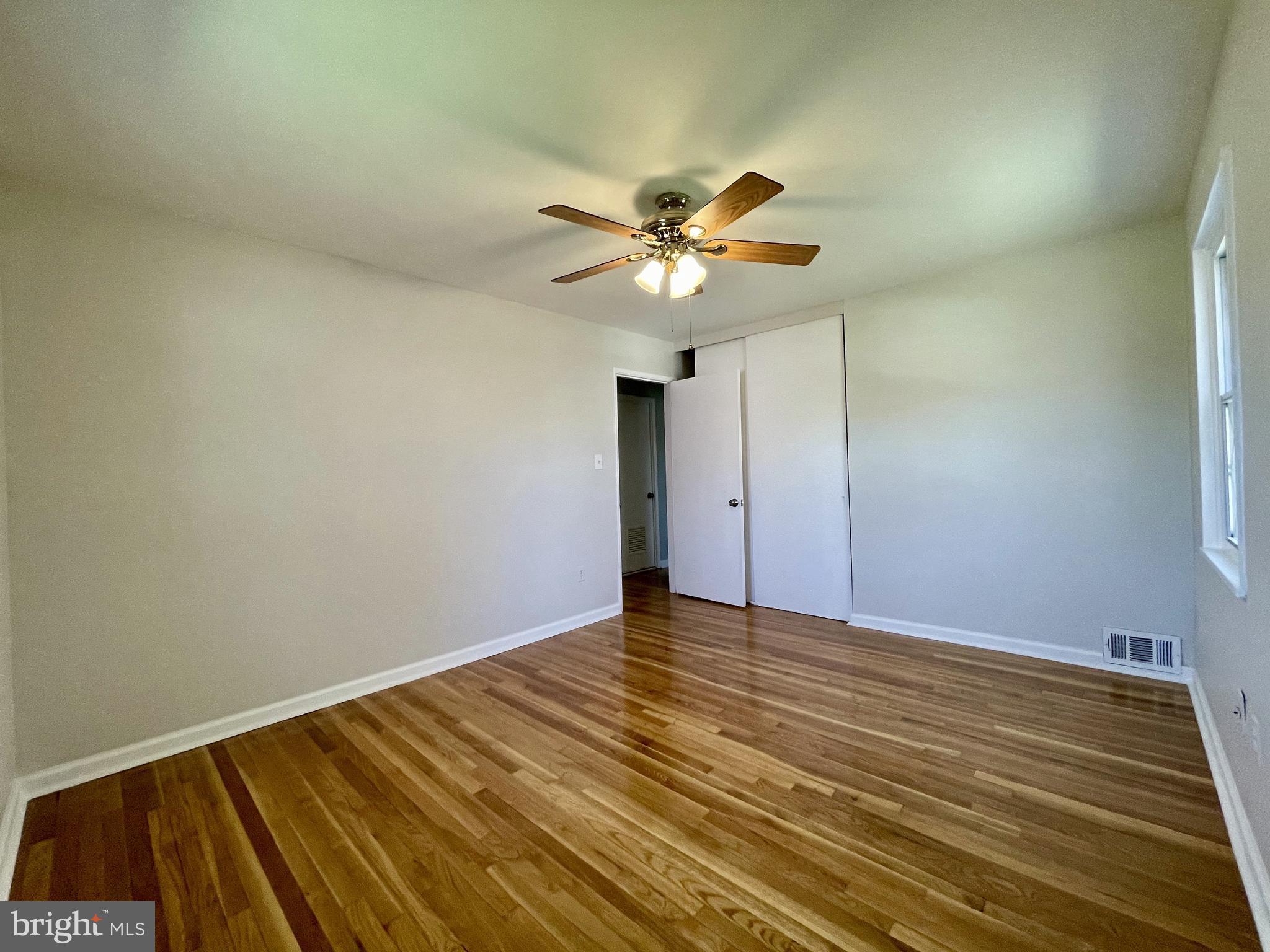 PARKLAWN - Residential Lease