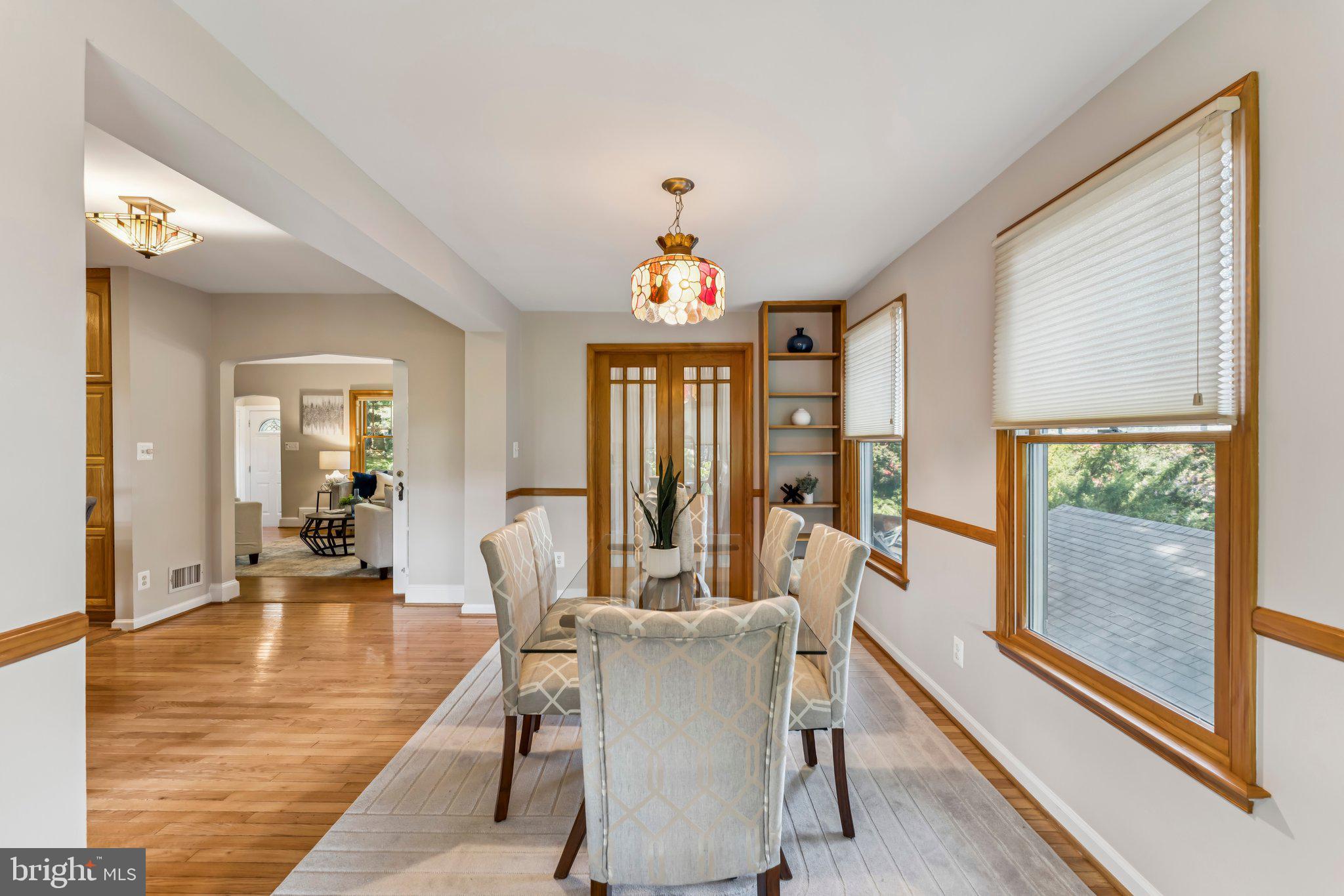 WAVERLY HILLS - Residential