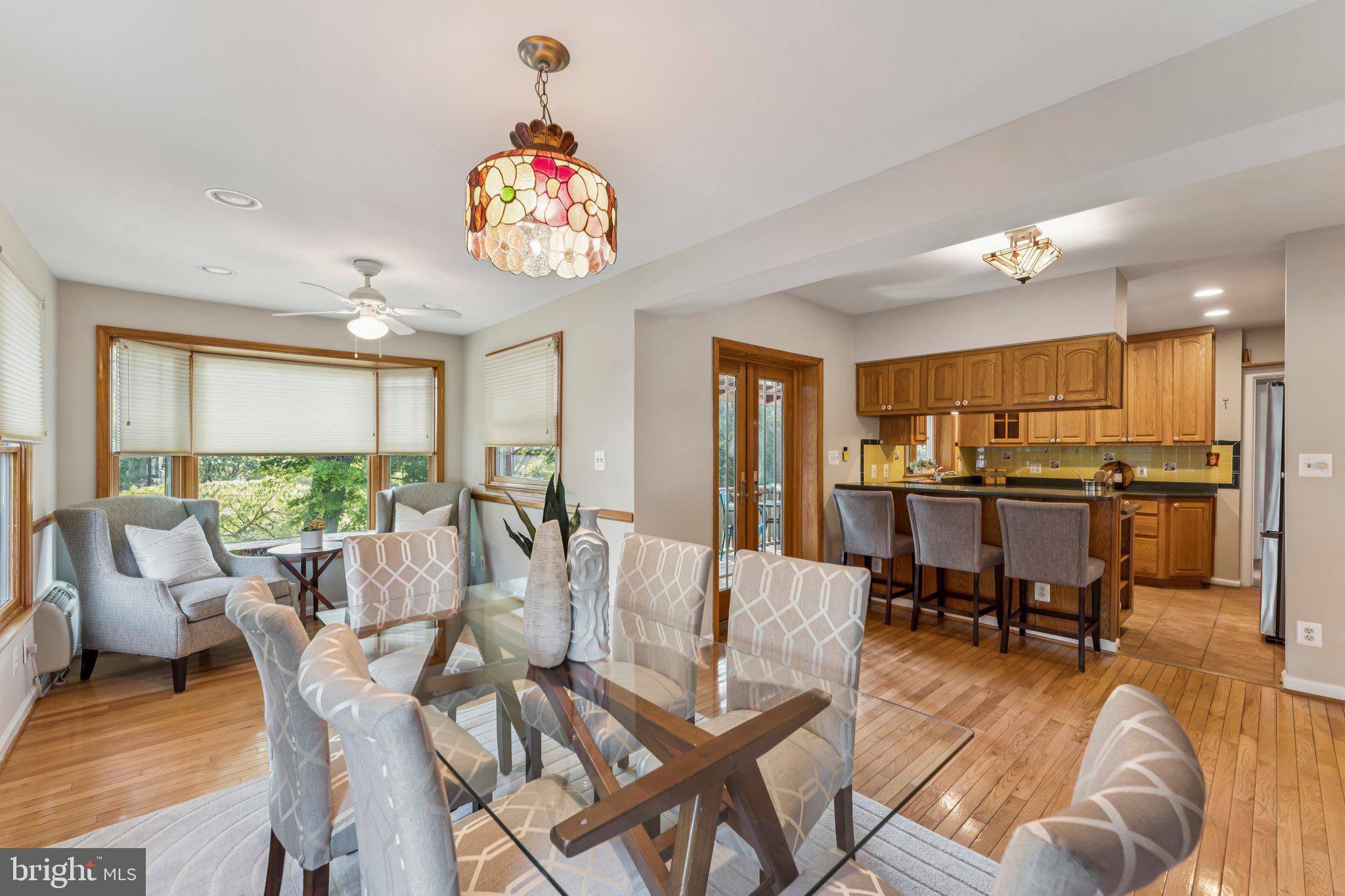 WAVERLY HILLS - Residential