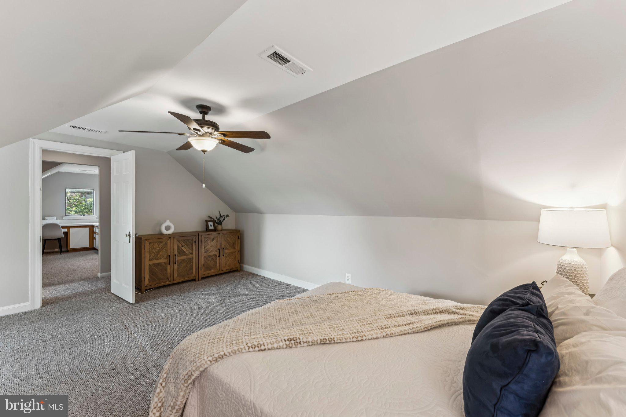 WAVERLY HILLS - Residential