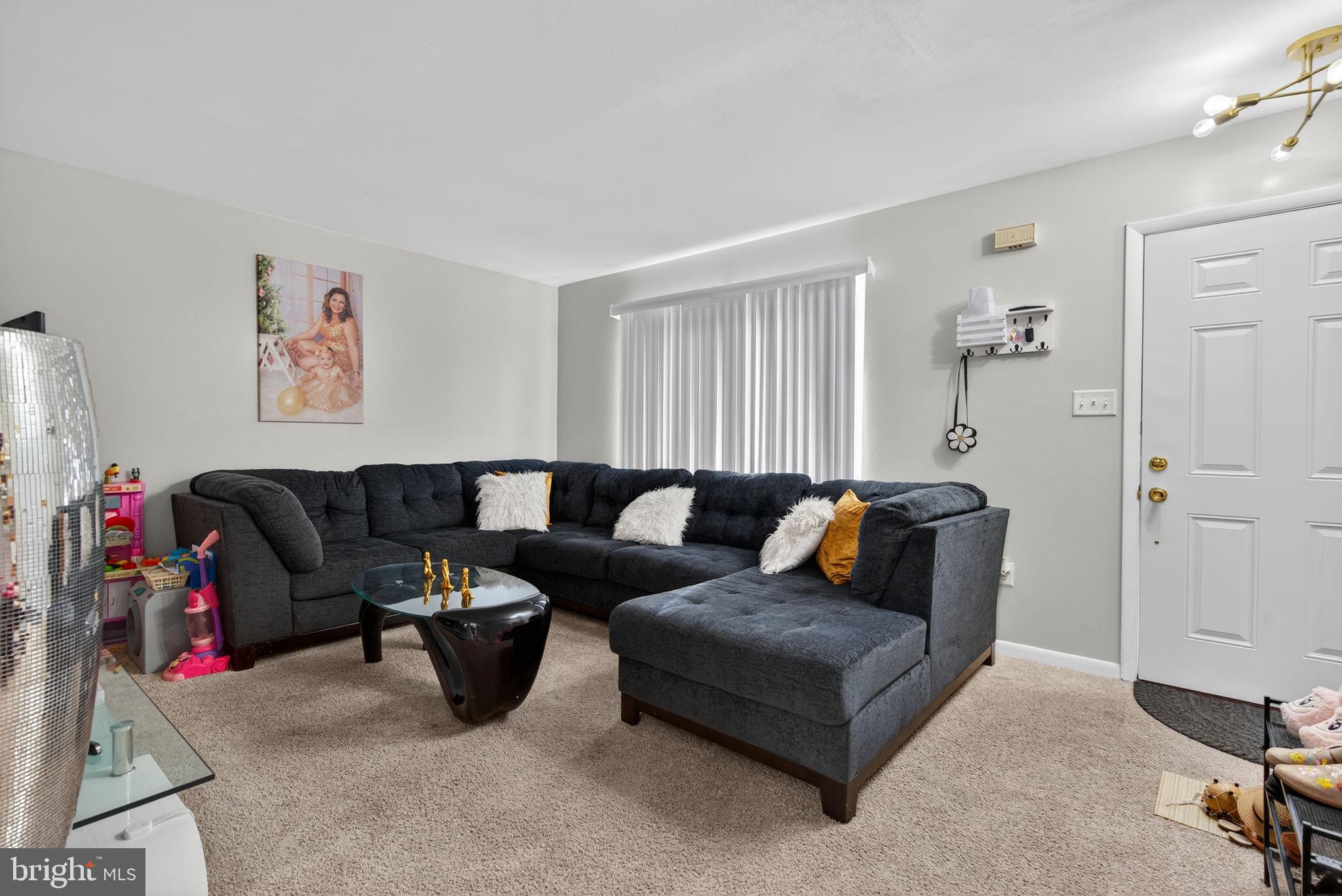 1111 WILLIAMSBURG ROAD