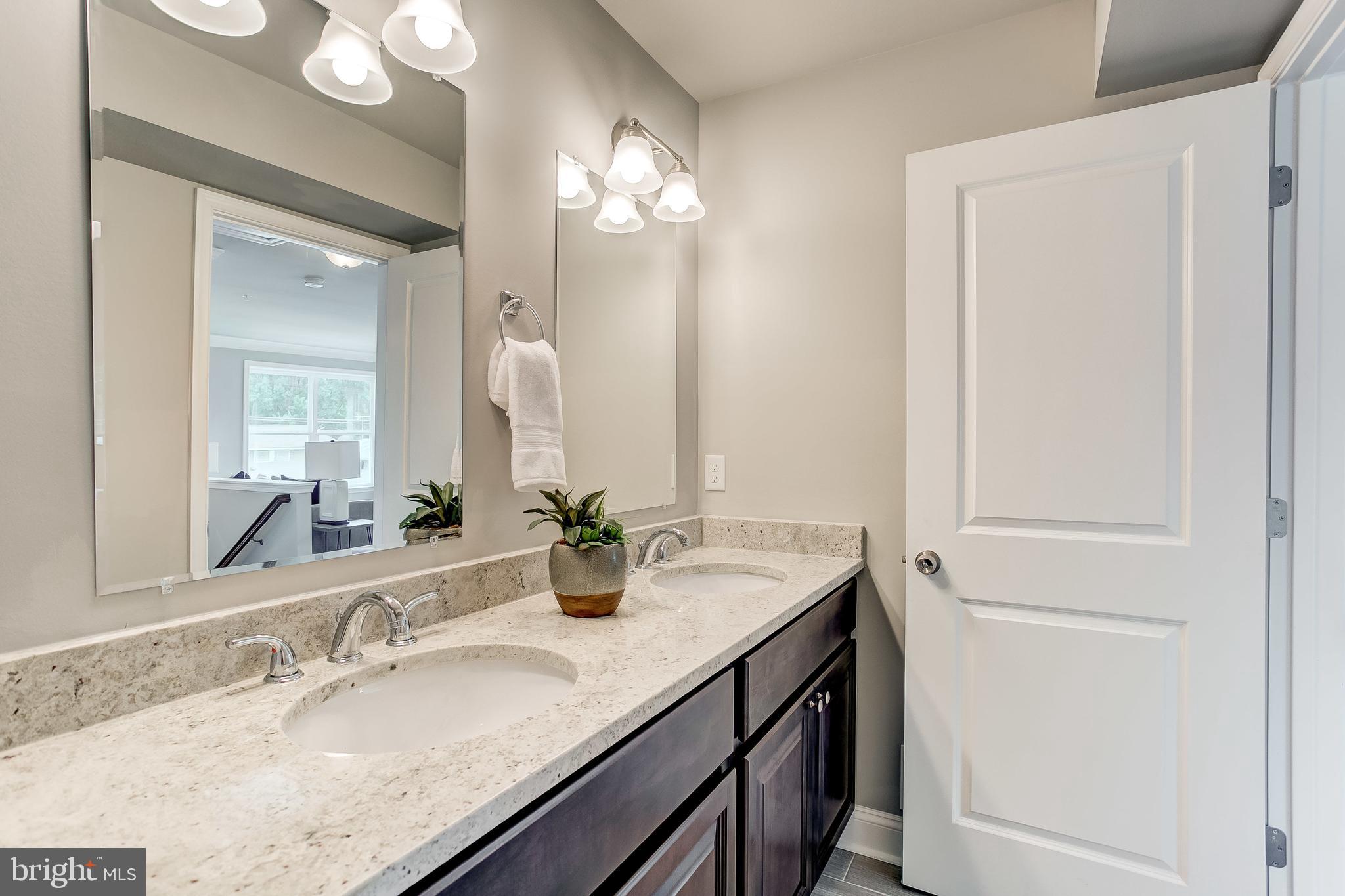 HAMILTON HEIGHTS - Residential