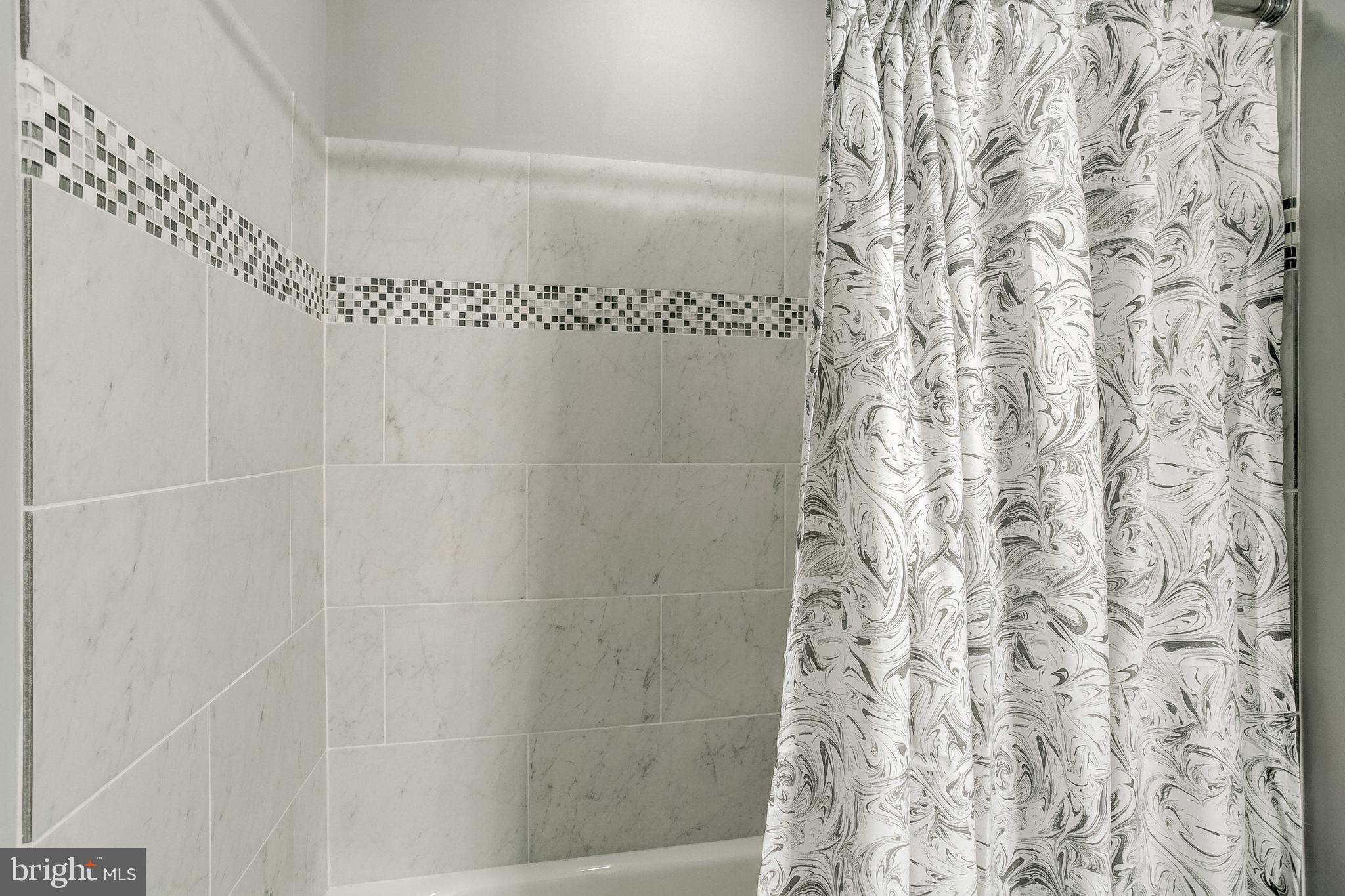 HAMILTON HEIGHTS - Residential