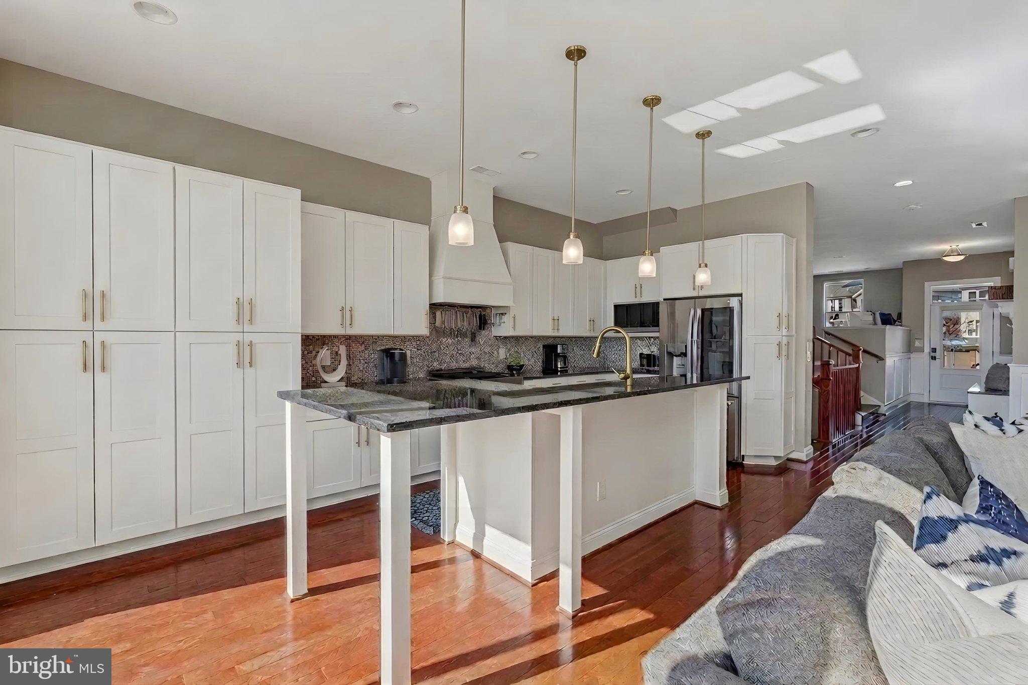 BRAMBLETON - Residential