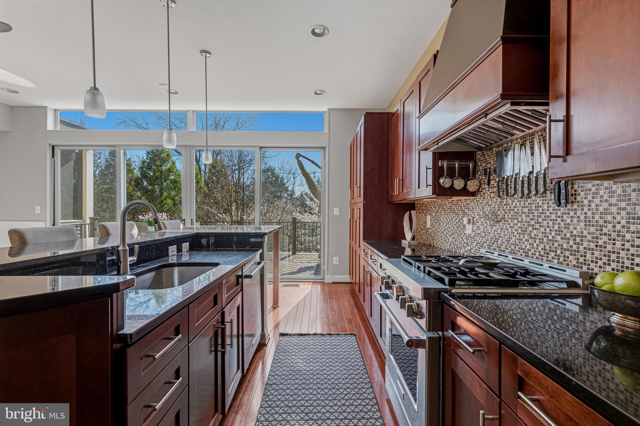 BRAMBLETON - Residential