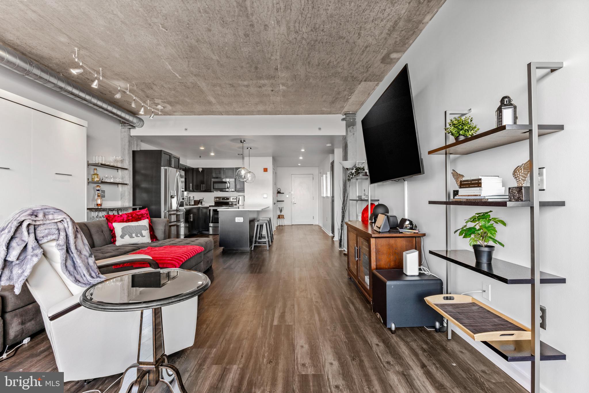 LOCUST POINT - Residential Lease